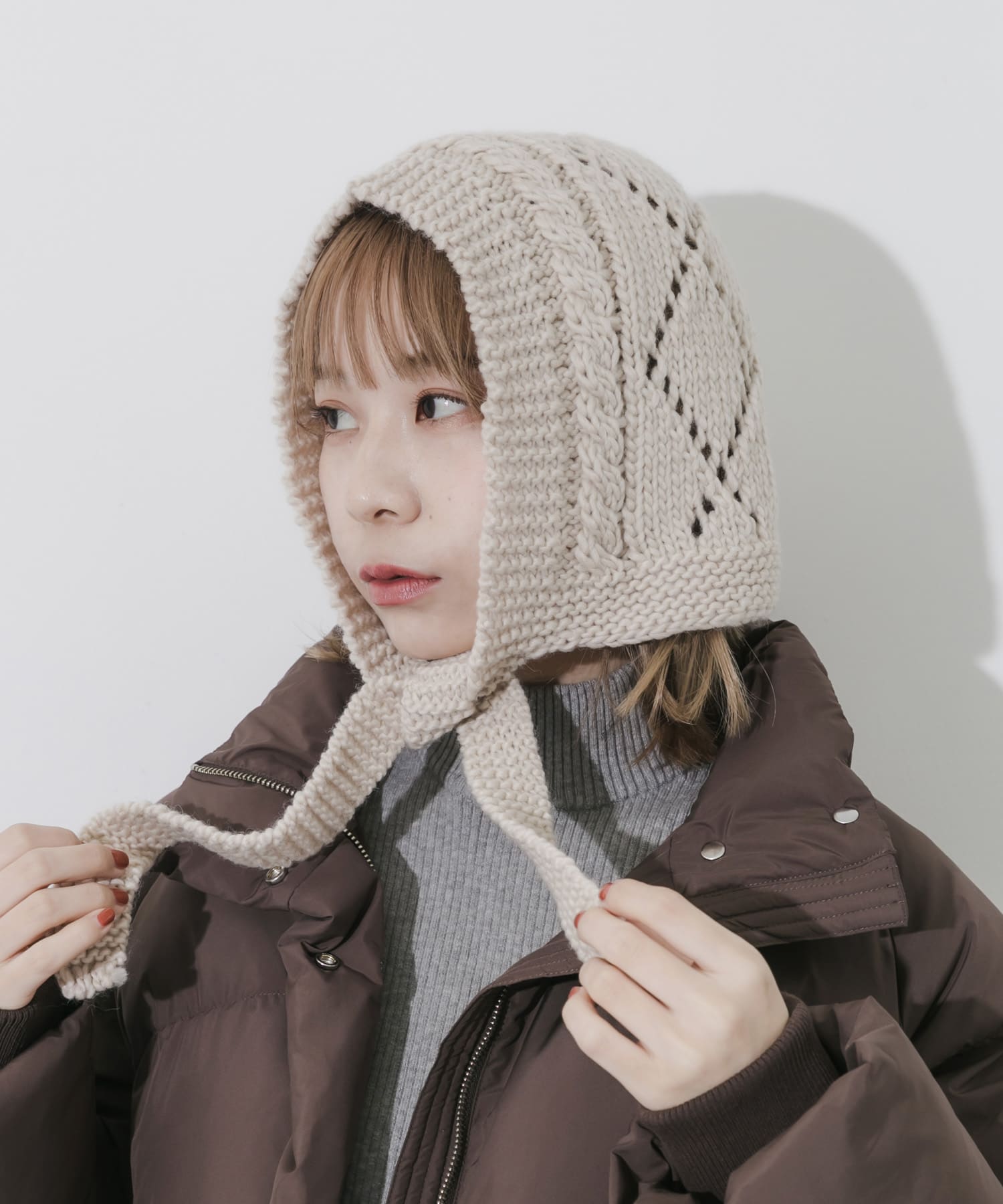 ケーブルアミボンネット IVO -