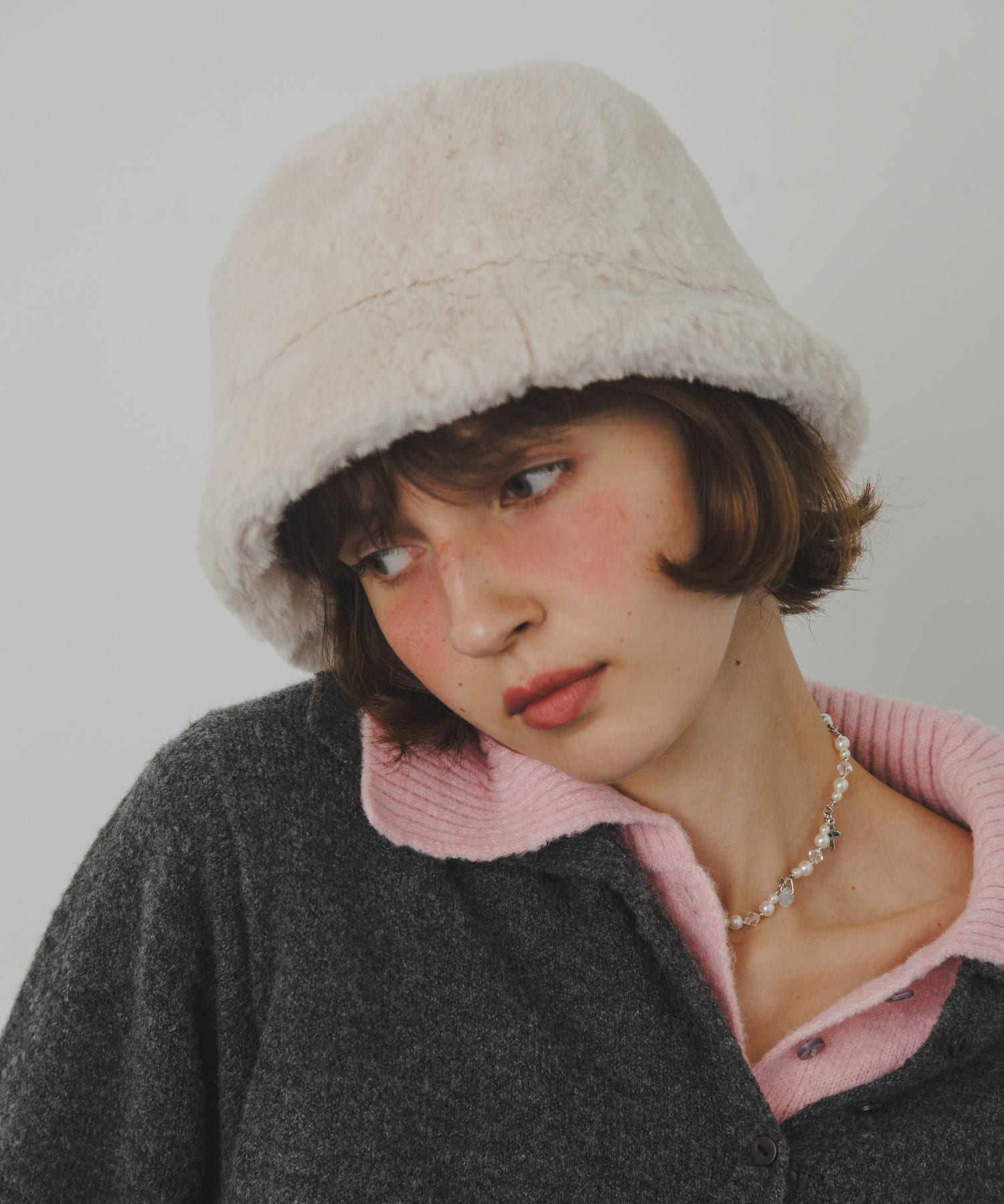 ファーバケットハット IVO -