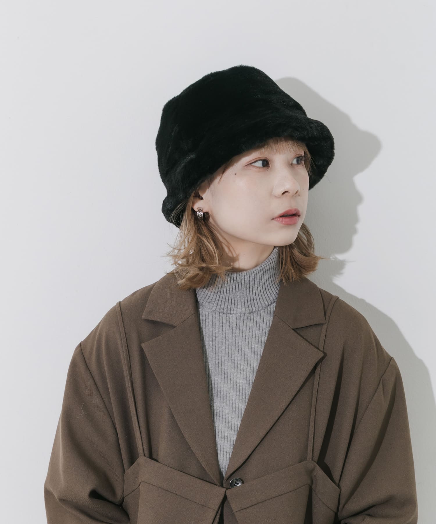 ファーバケットハット BLK -