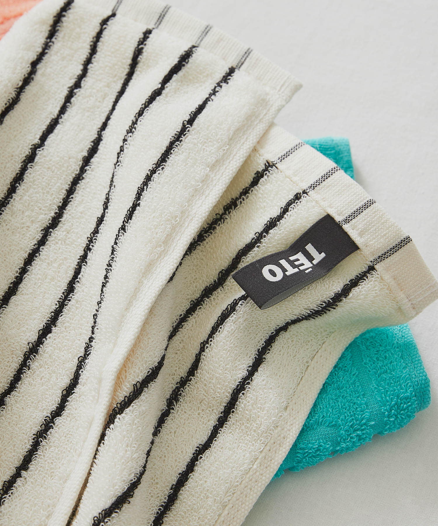 TETO　SUPIMA COTTON HANDTOWEL WH/BK -