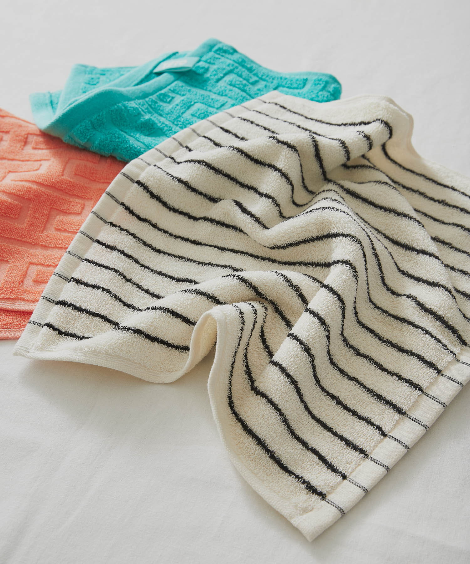 TETO　SUPIMA COTTON HANDTOWEL WH/BK -