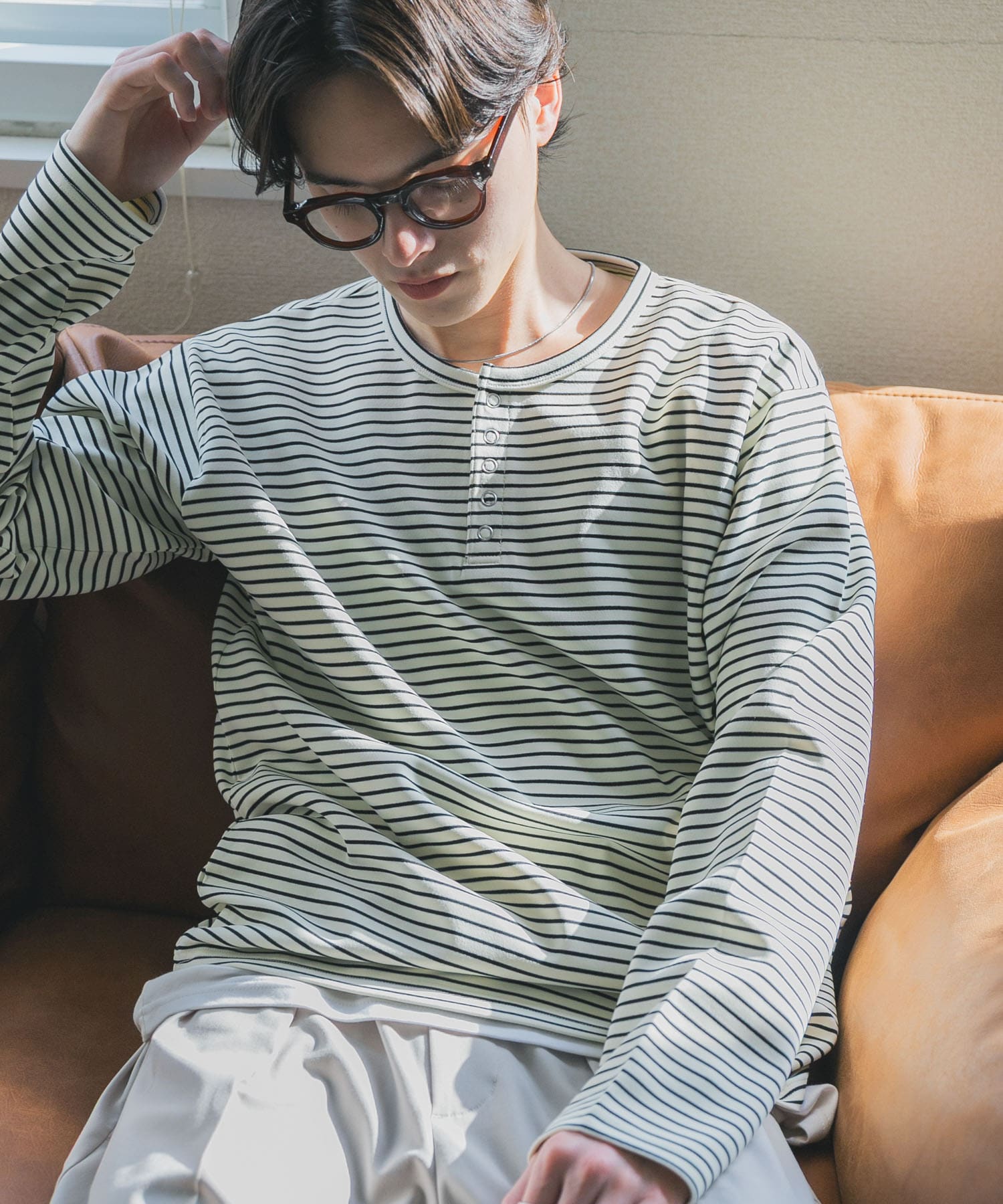 ボーダーヘンリーネックロングTシャツ