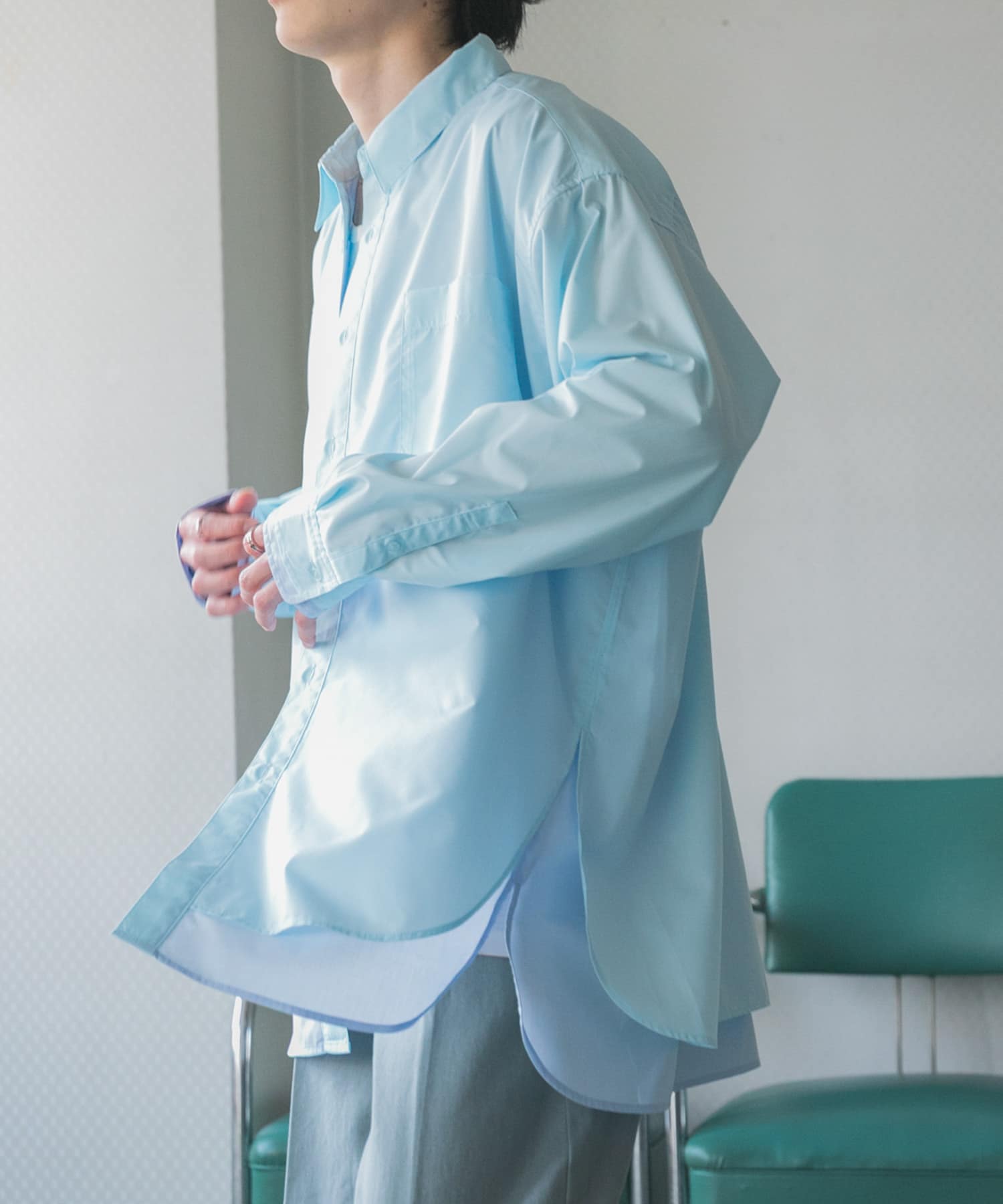 レイヤードレギュラーカラーシャツ