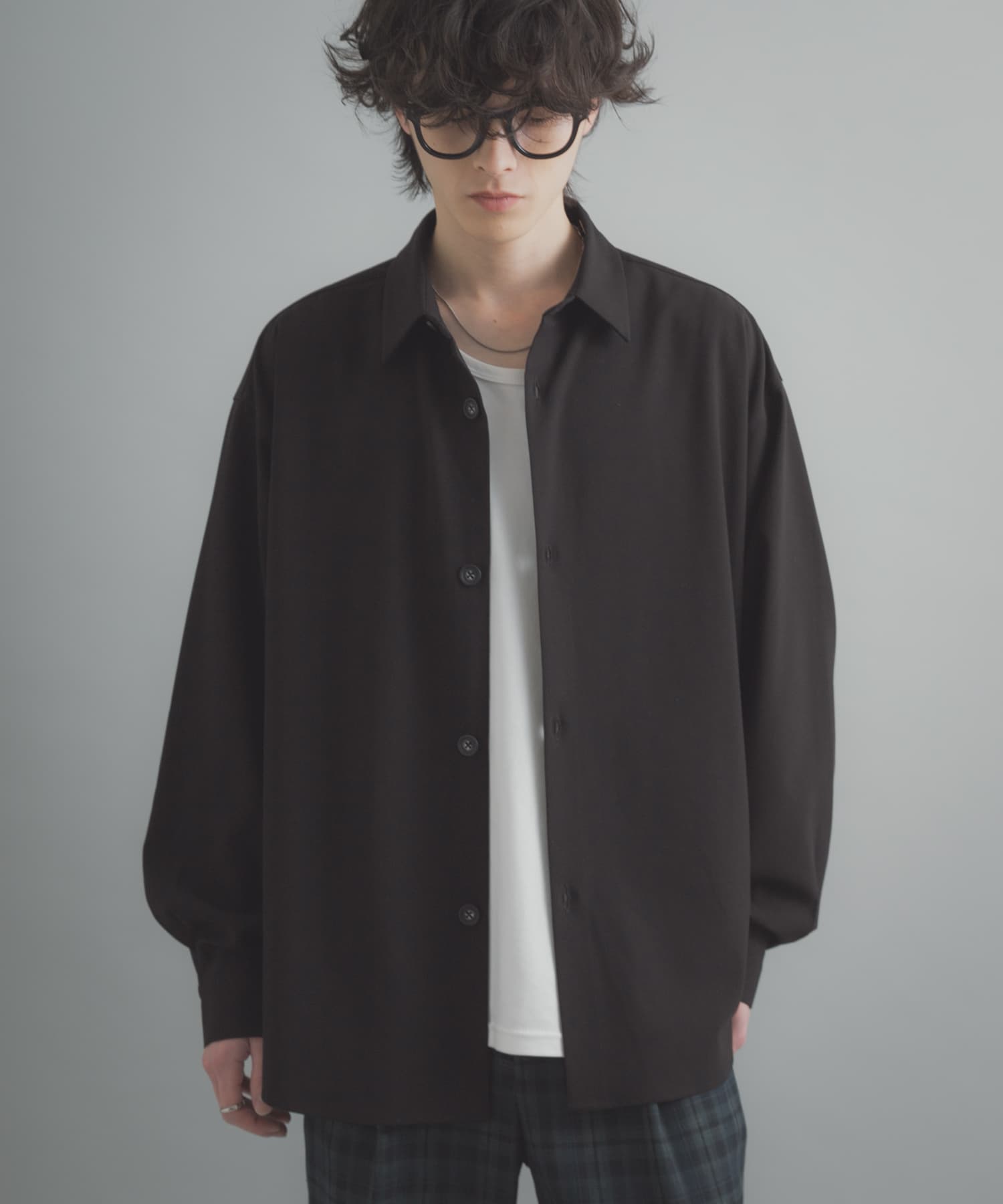 『ユニセックス』『イージーケア』カラールーズシャツ BLACK M