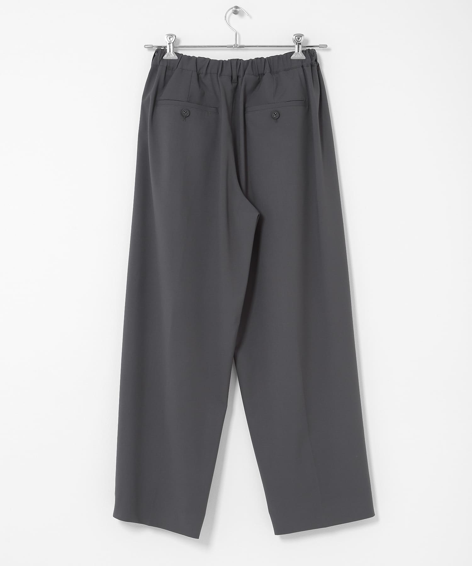 『イージーケア』カラー2タックワイドテーパードパンツ CHARCOAL M