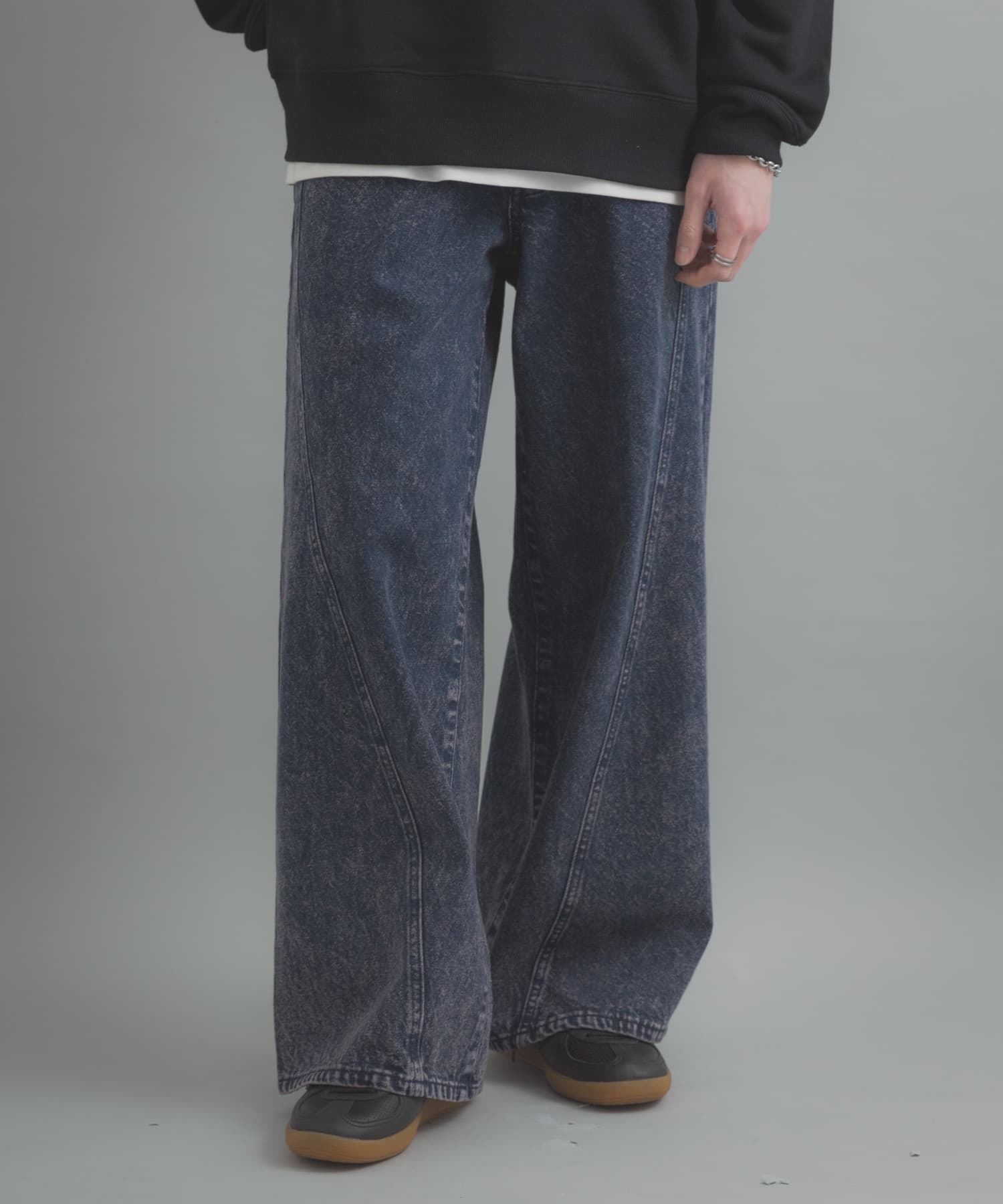 身長 : 173cm サイズ : L