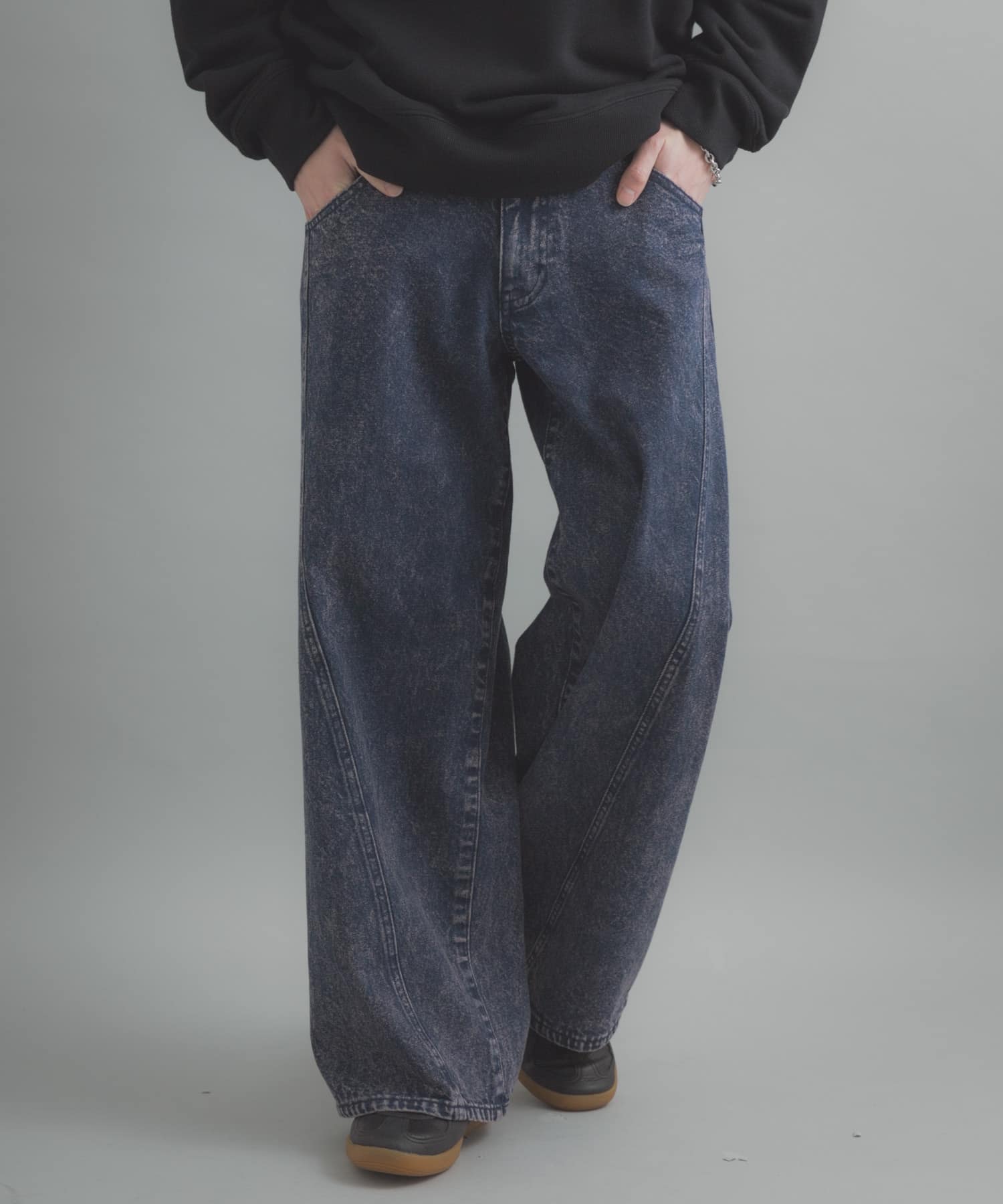 身長 : 173cm サイズ : L