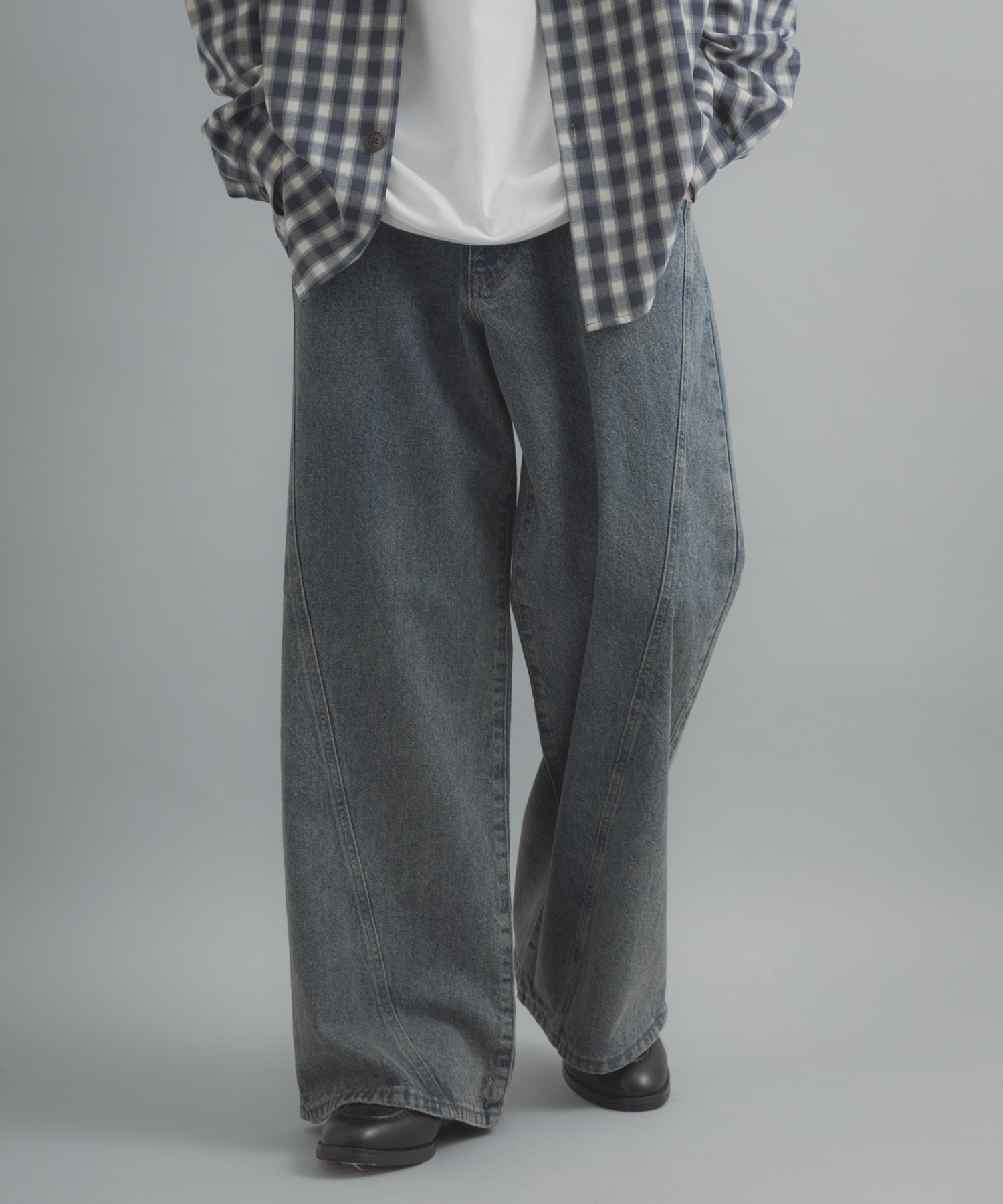 身長 : 173cm サイズ : L