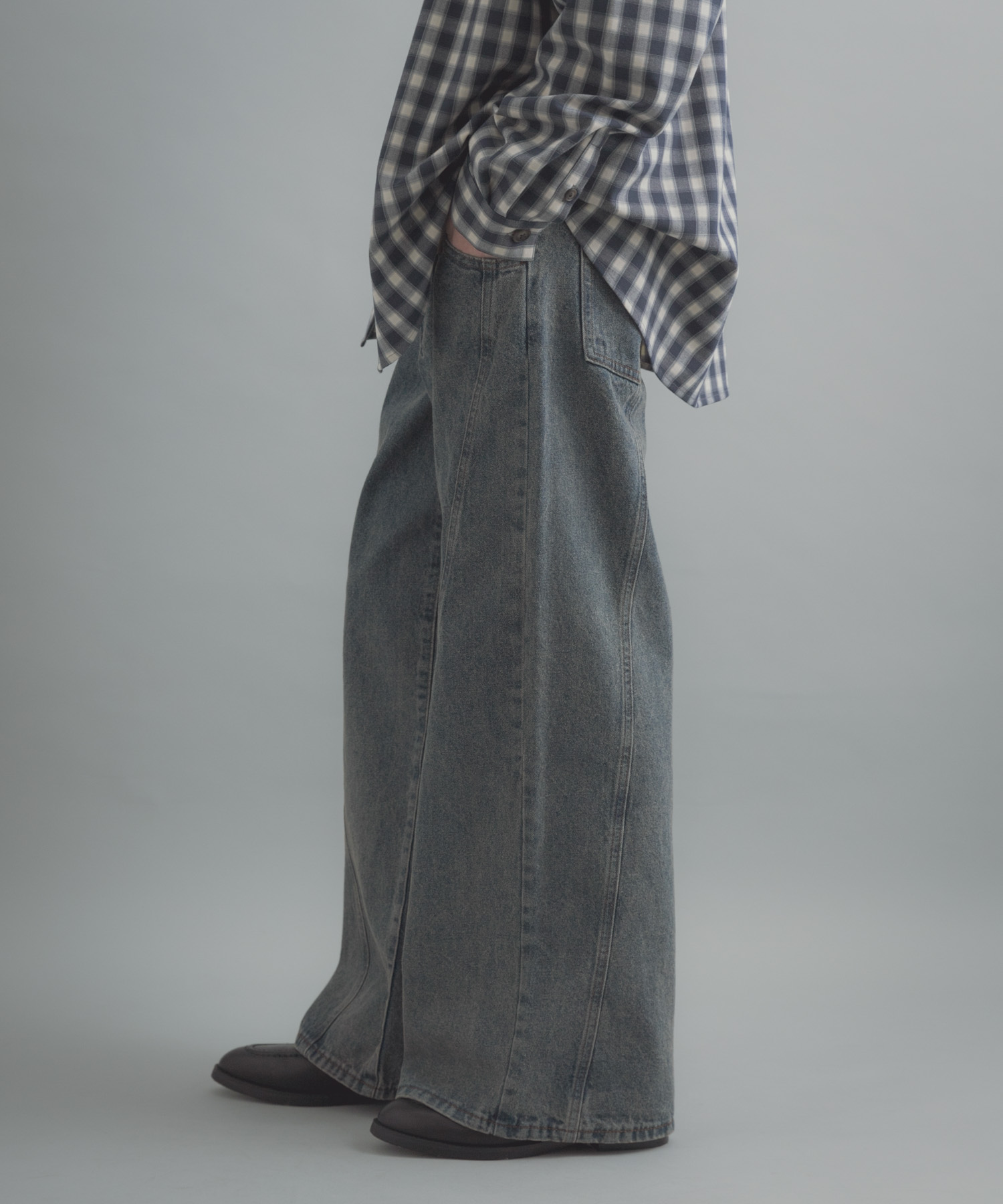 身長 : 173cm サイズ : L