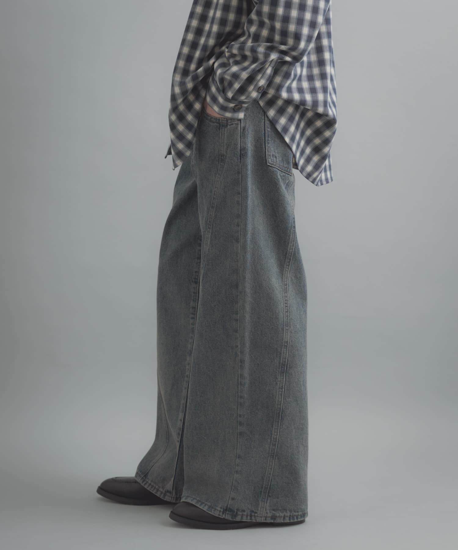 身長 : 173cm サイズ : L