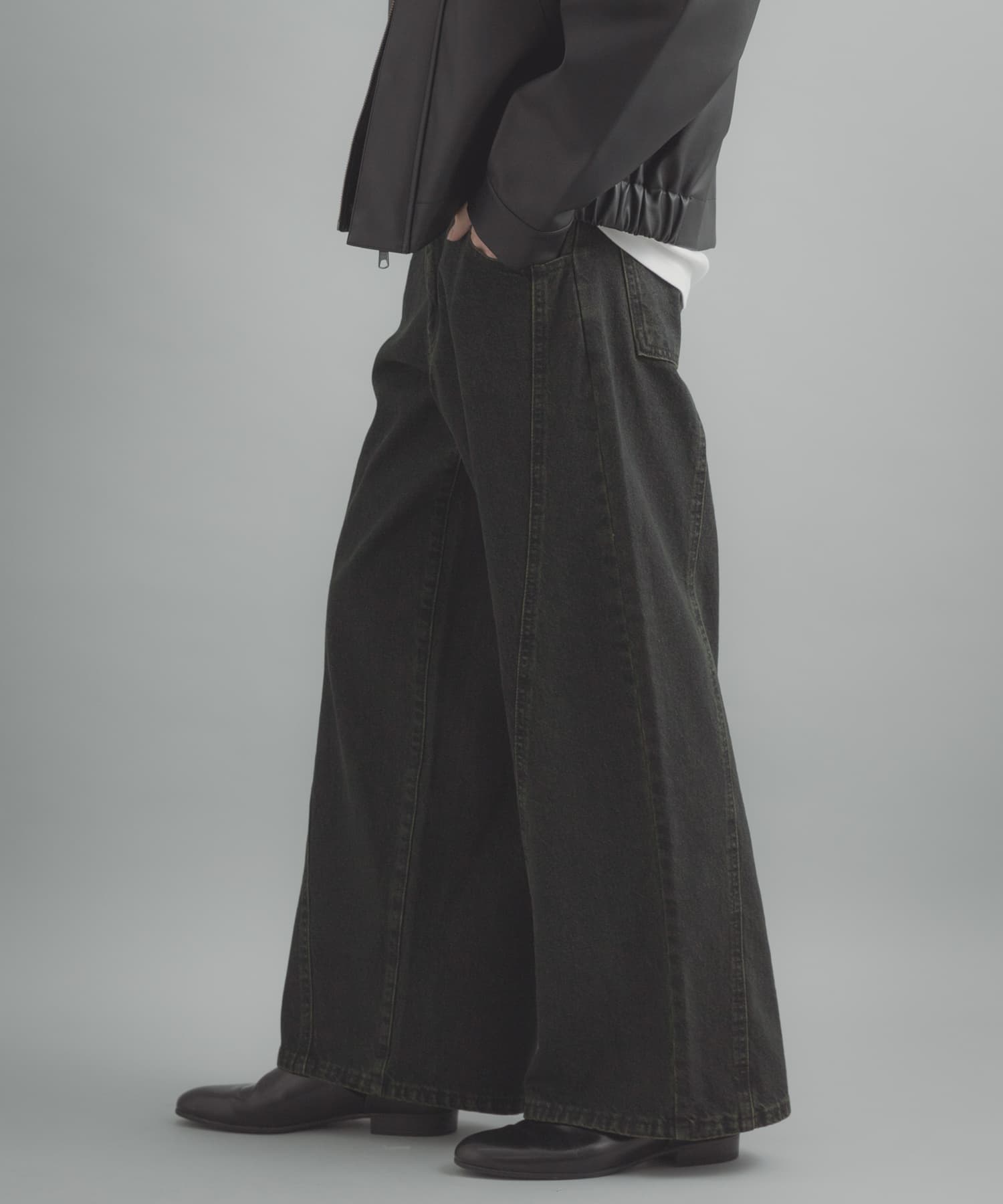 身長 : 173cm サイズ : M