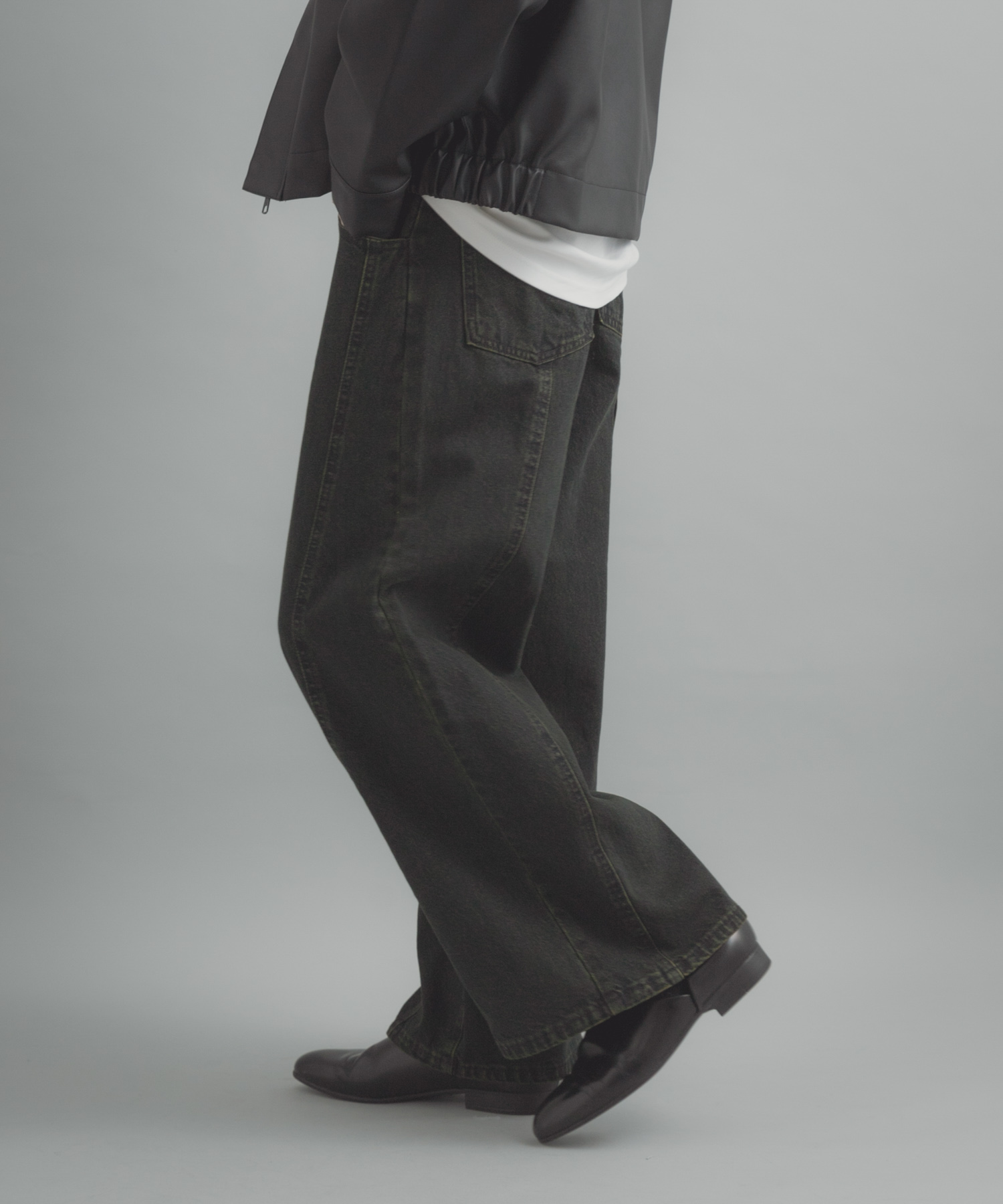 身長 : 173cm サイズ : M