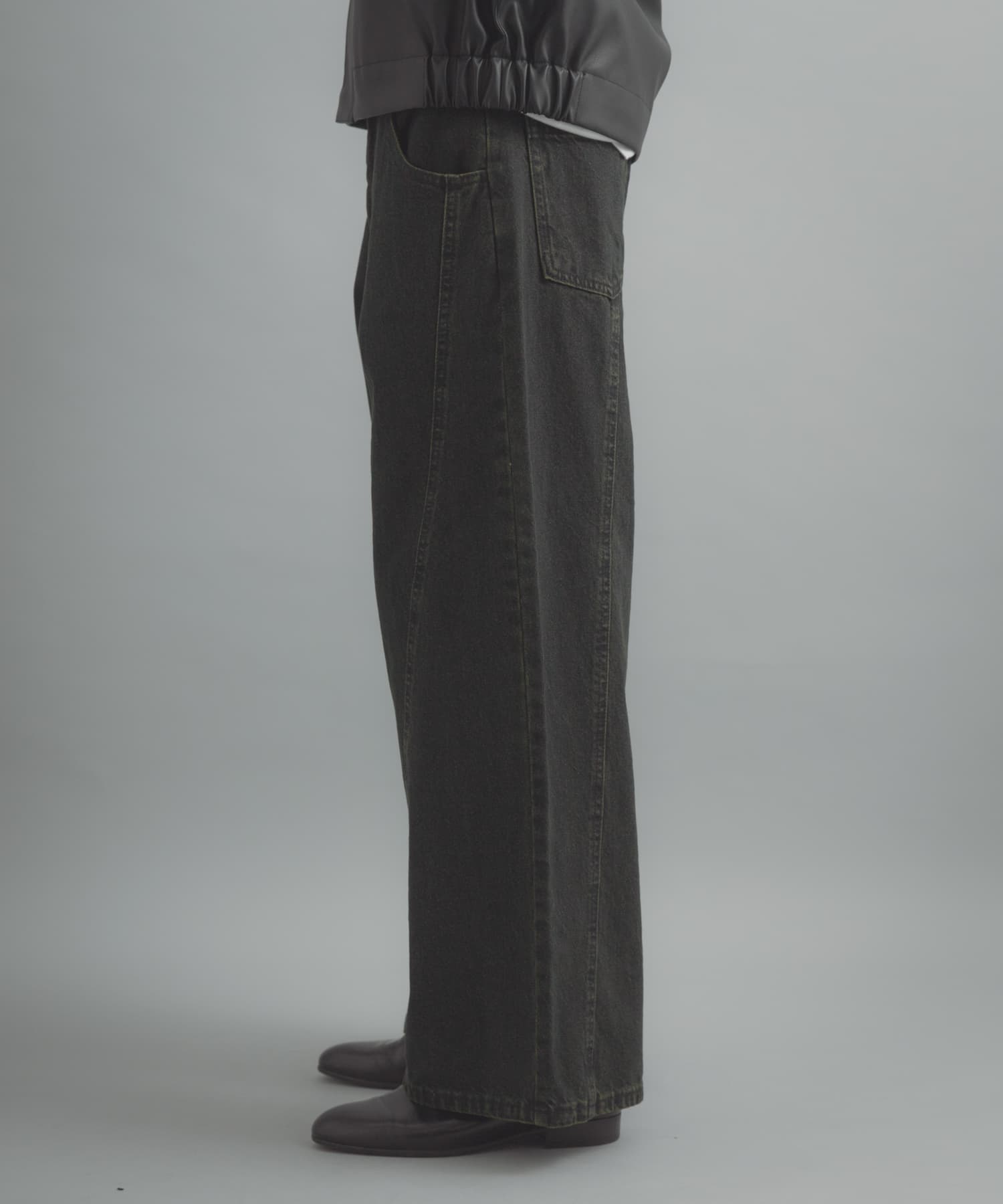 身長 : 173cm サイズ : M