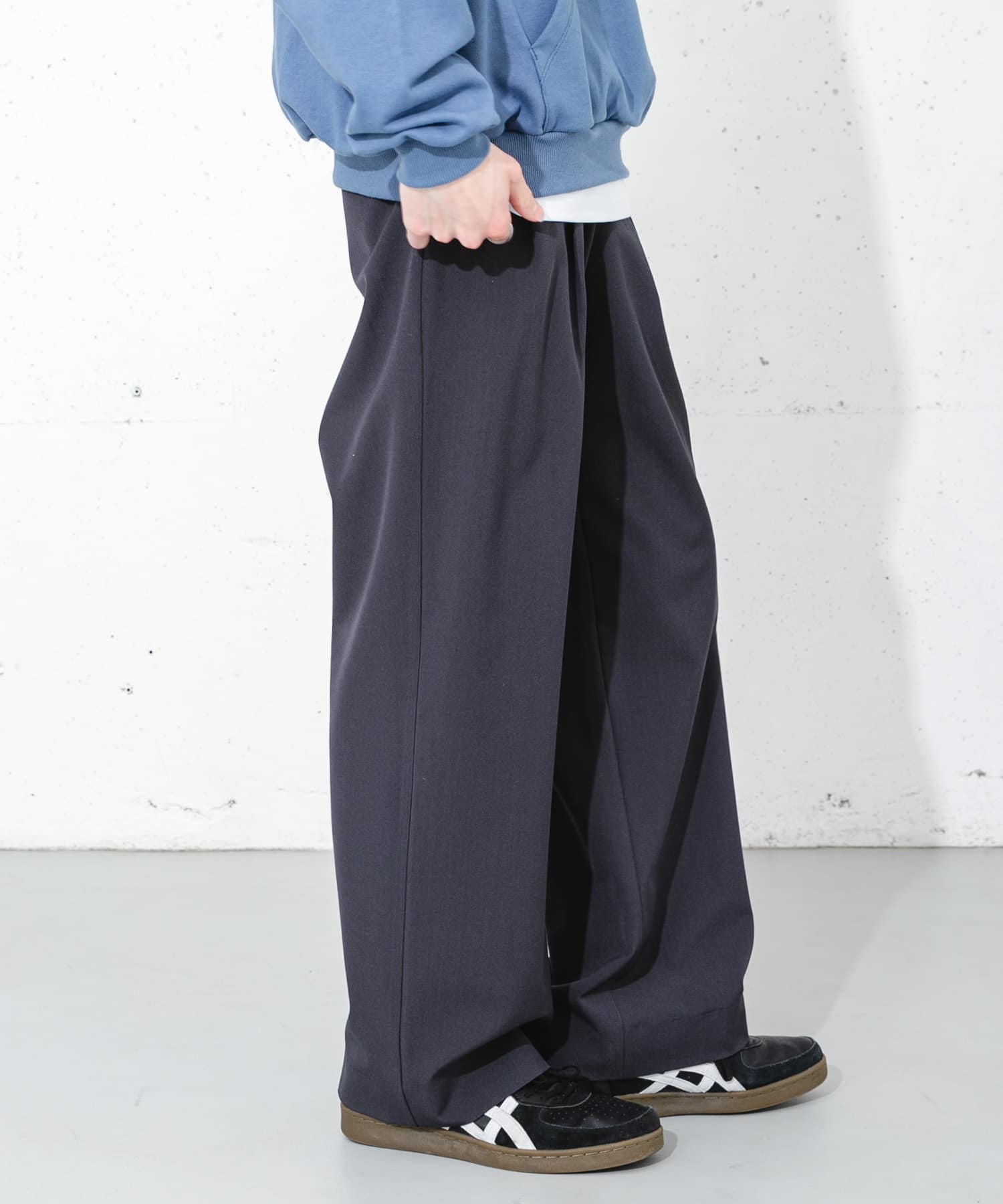 ダブルタックワイドパンツ