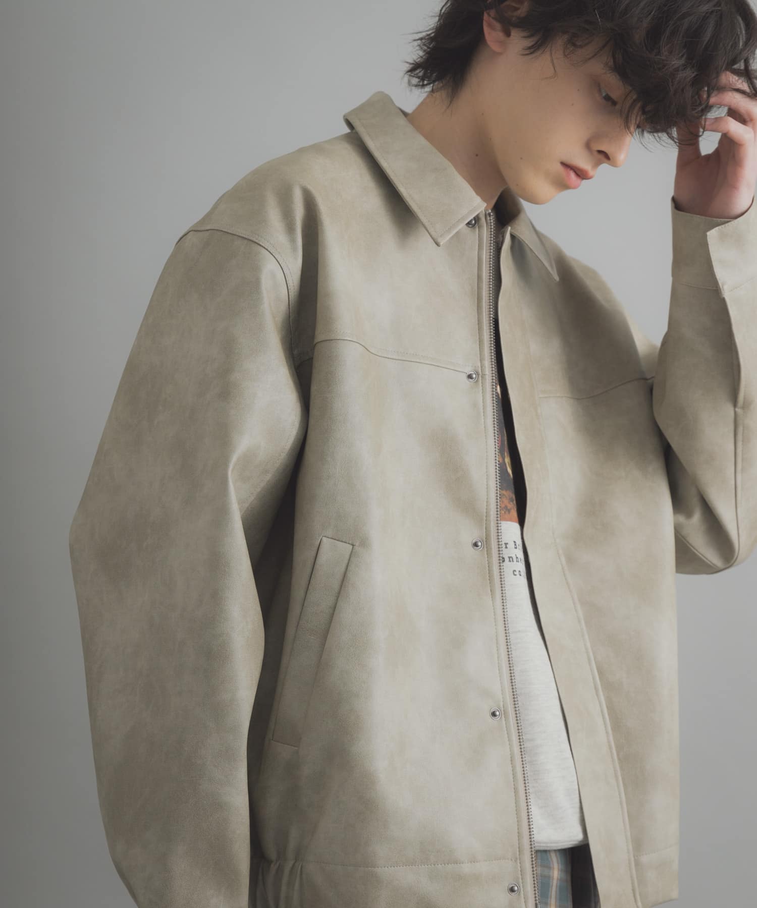 身長 : 173cm サイズ : L