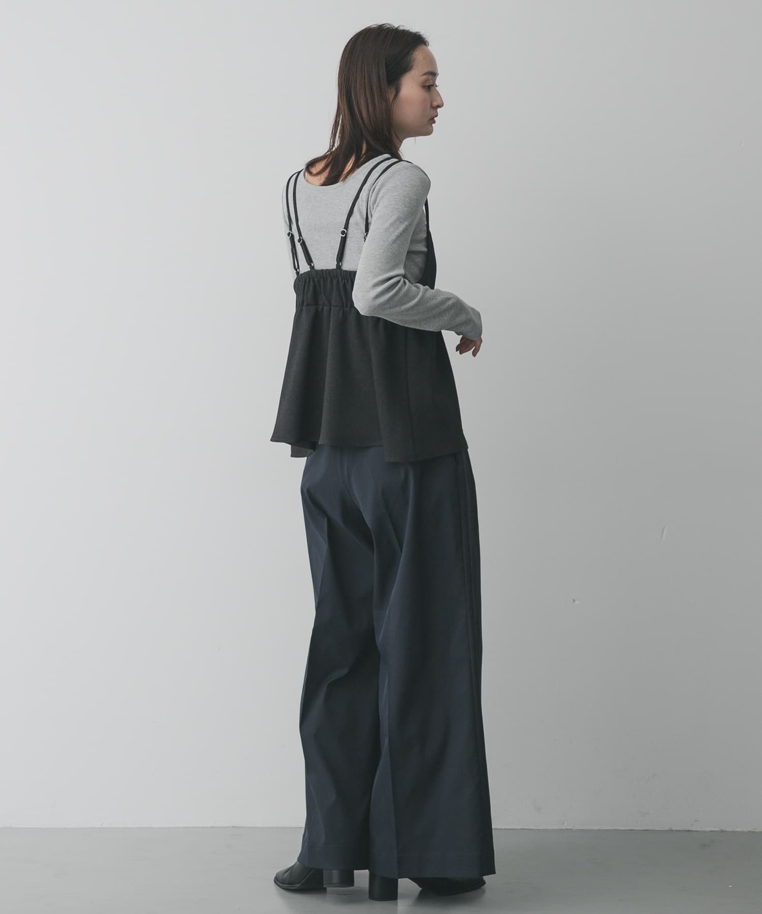 身長：169cm サイズ：one