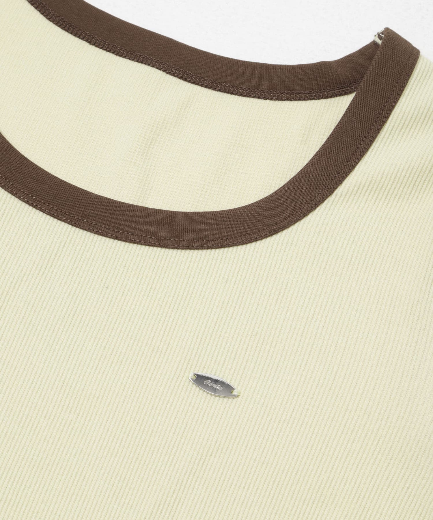 Y.BEIGE
