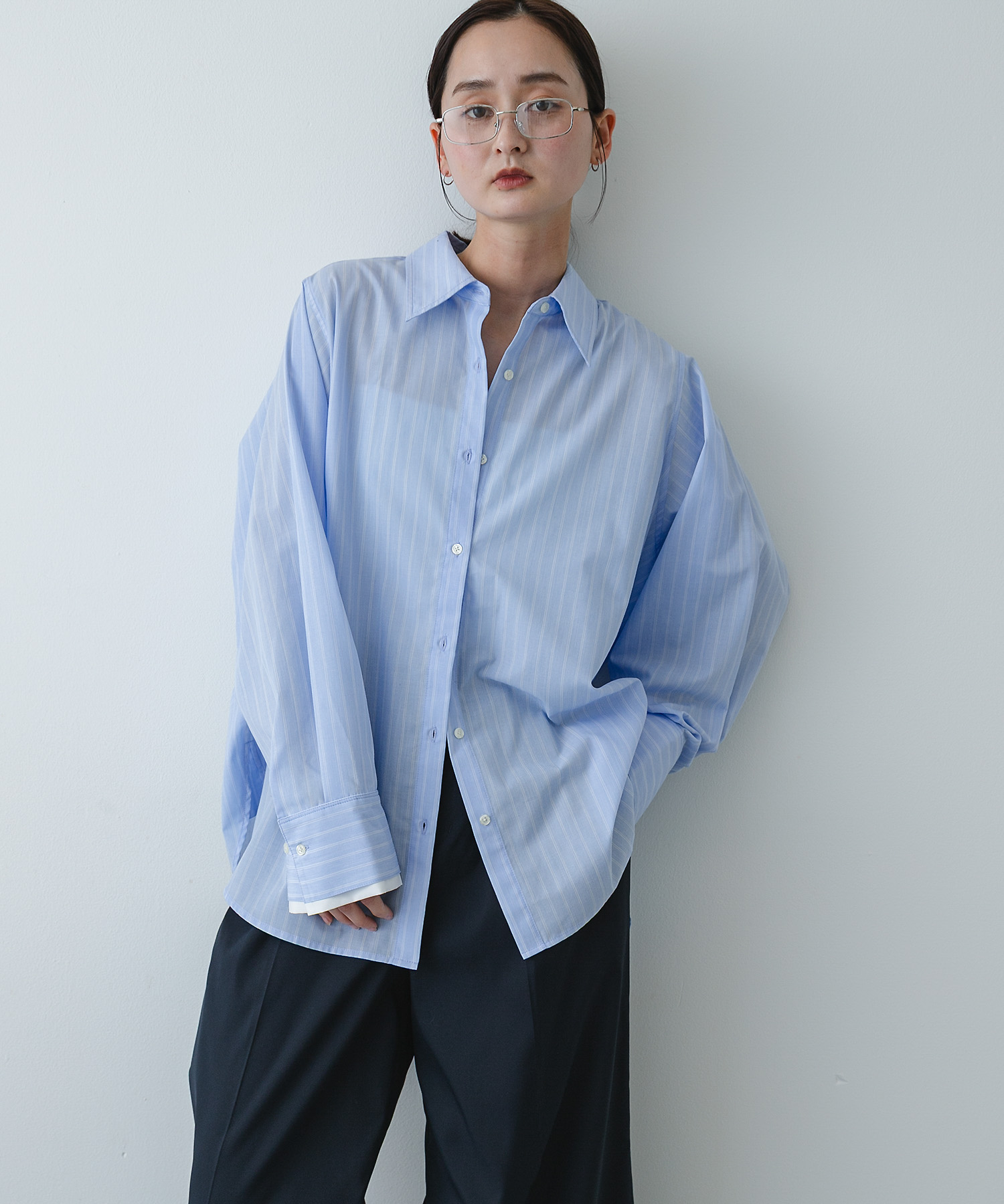 『イージーケア』レイヤードカフスルーズシャツ