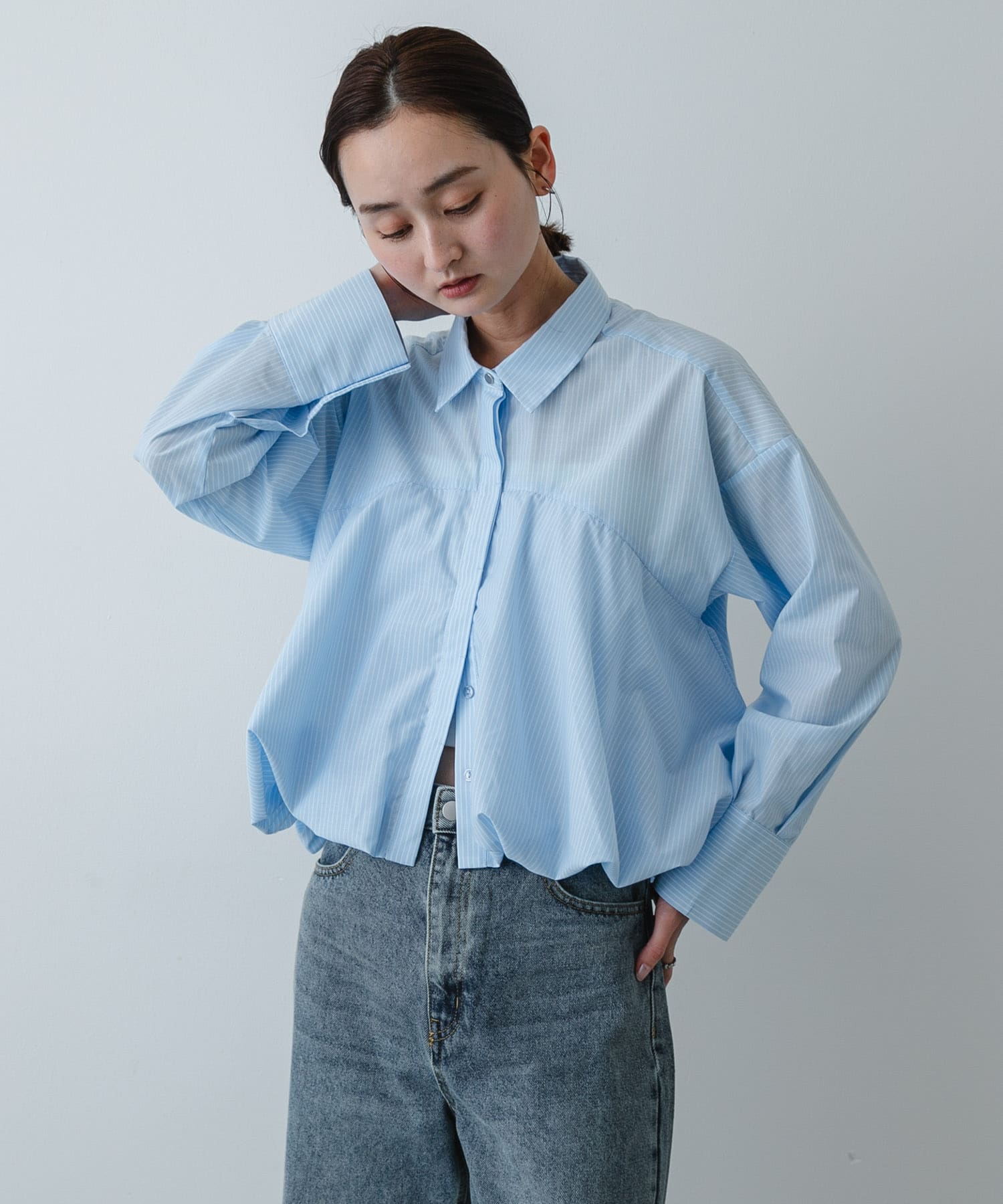 身長 : 169cm サイズ : one