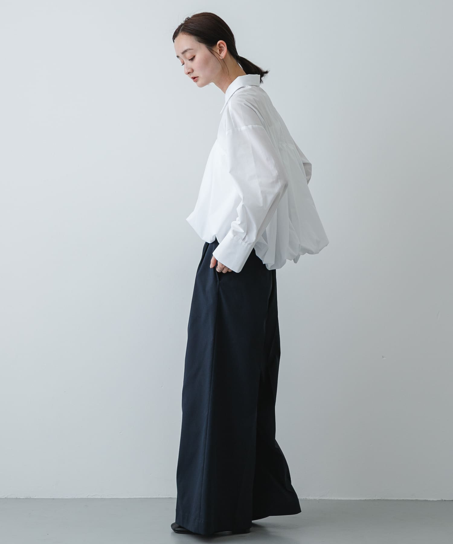 身長 : 169cm サイズ : one