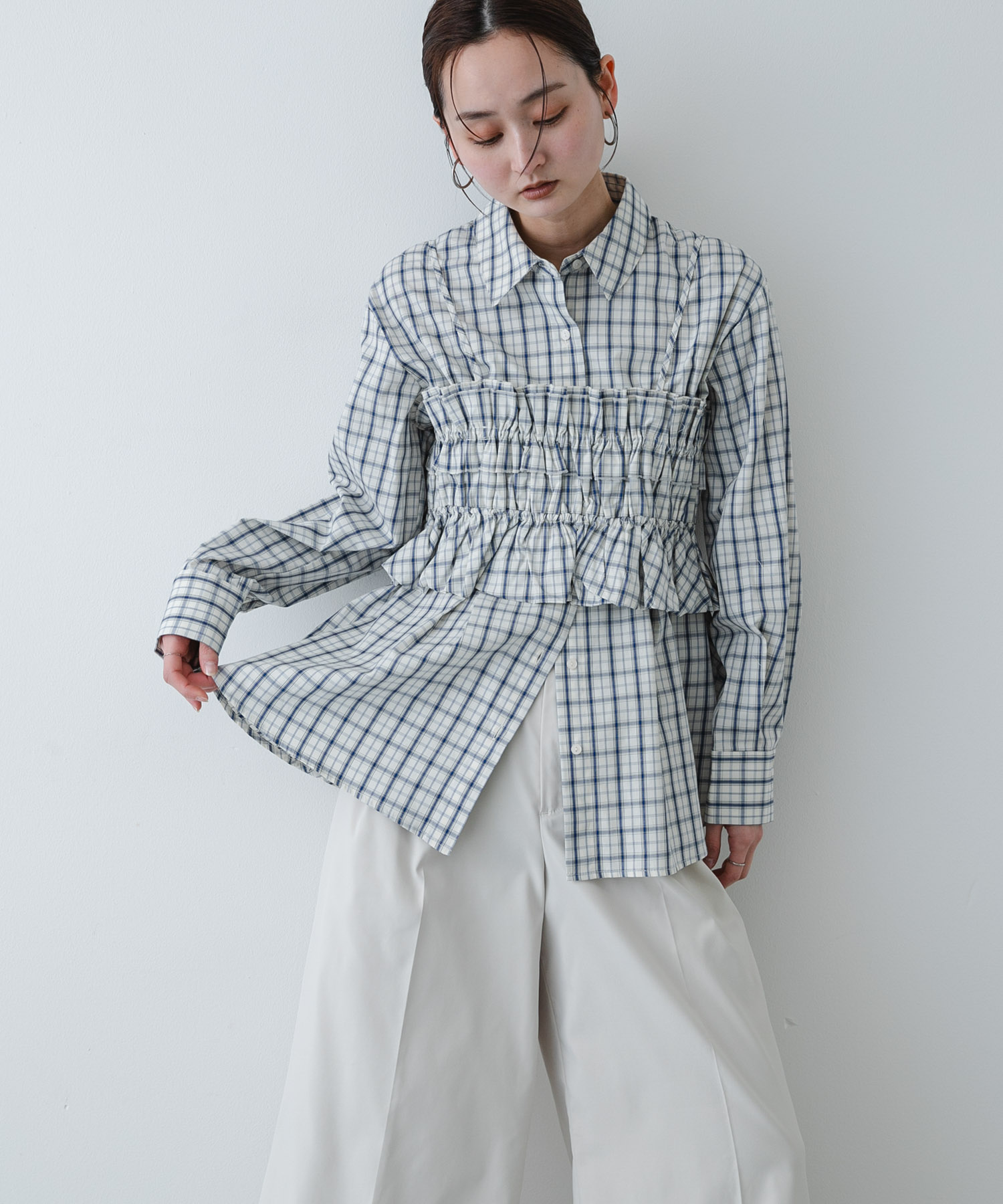 シャーリングビスチェセットシャツ