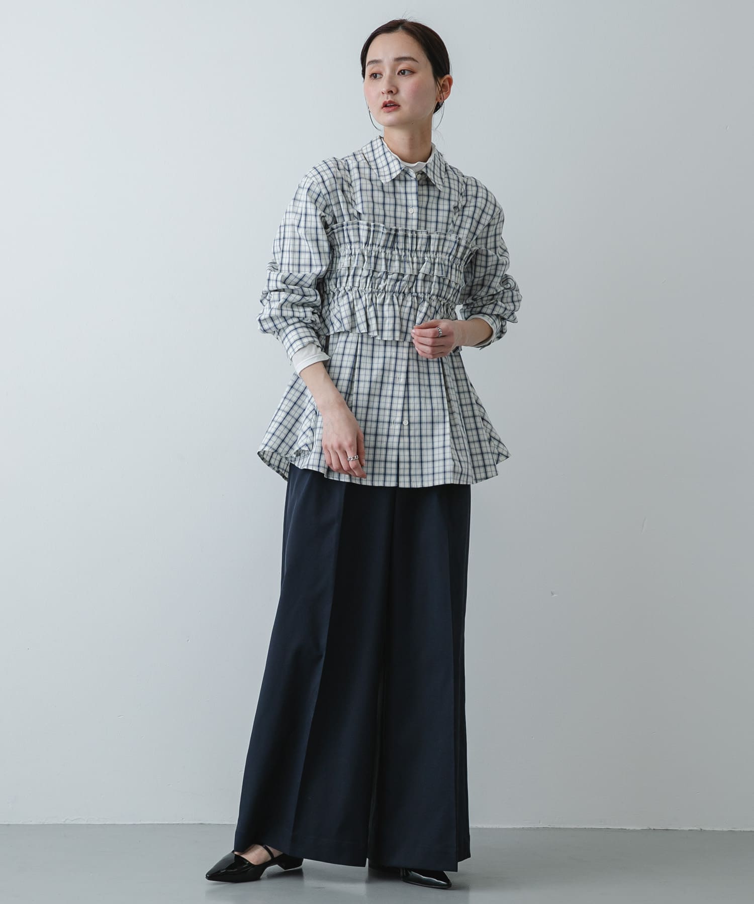 身長 : 169cm サイズ : one