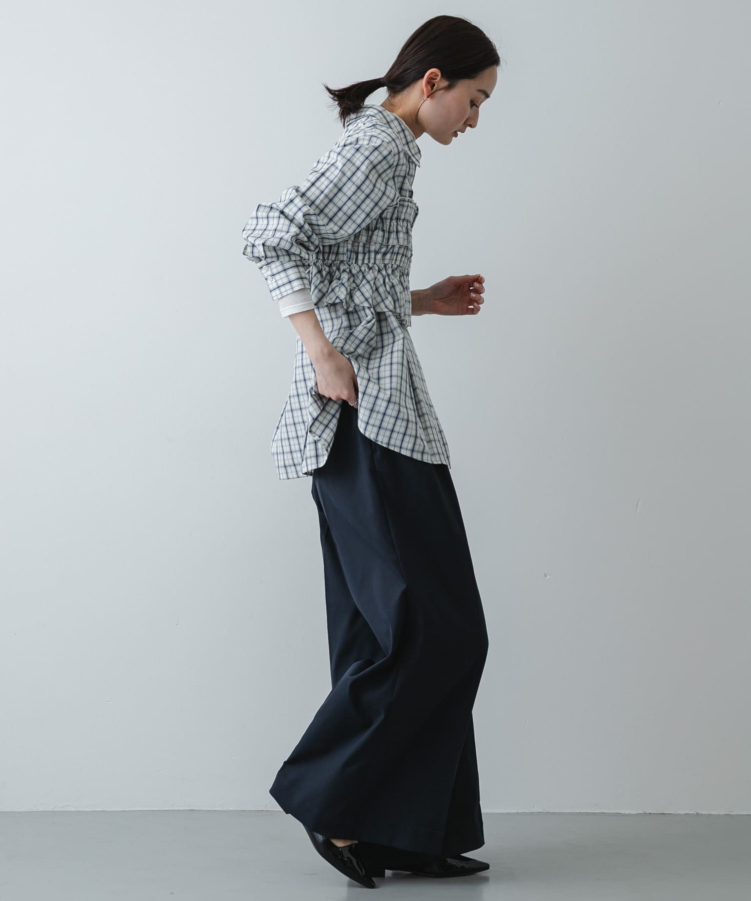 身長 : 169cm サイズ : one