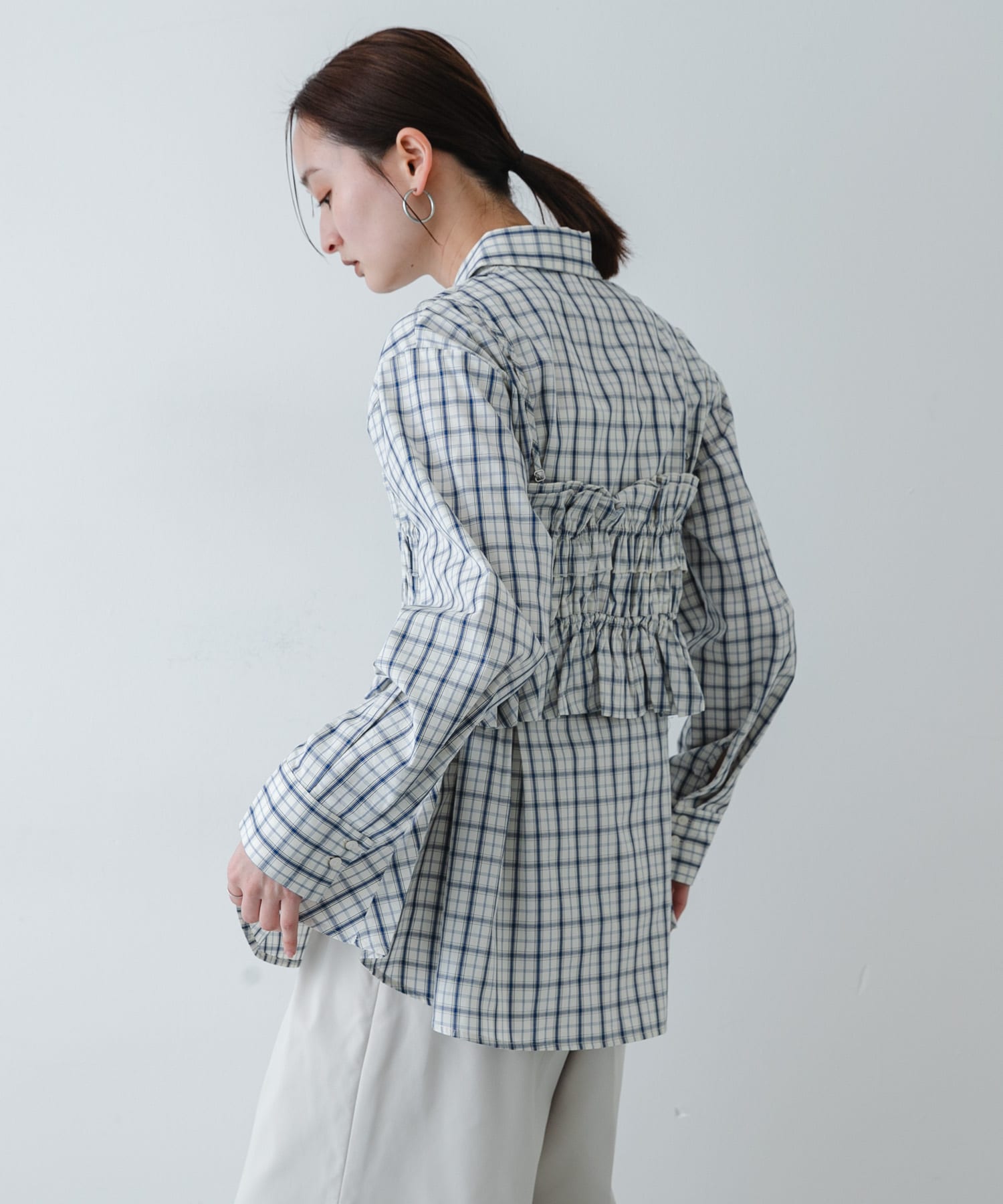 身長 : 169cm サイズ : one