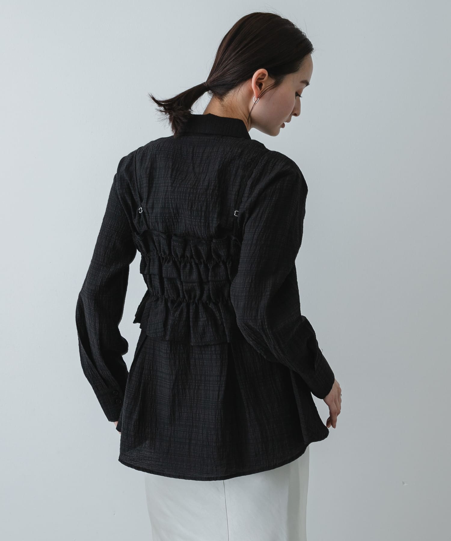 身長 : 169cm サイズ : one