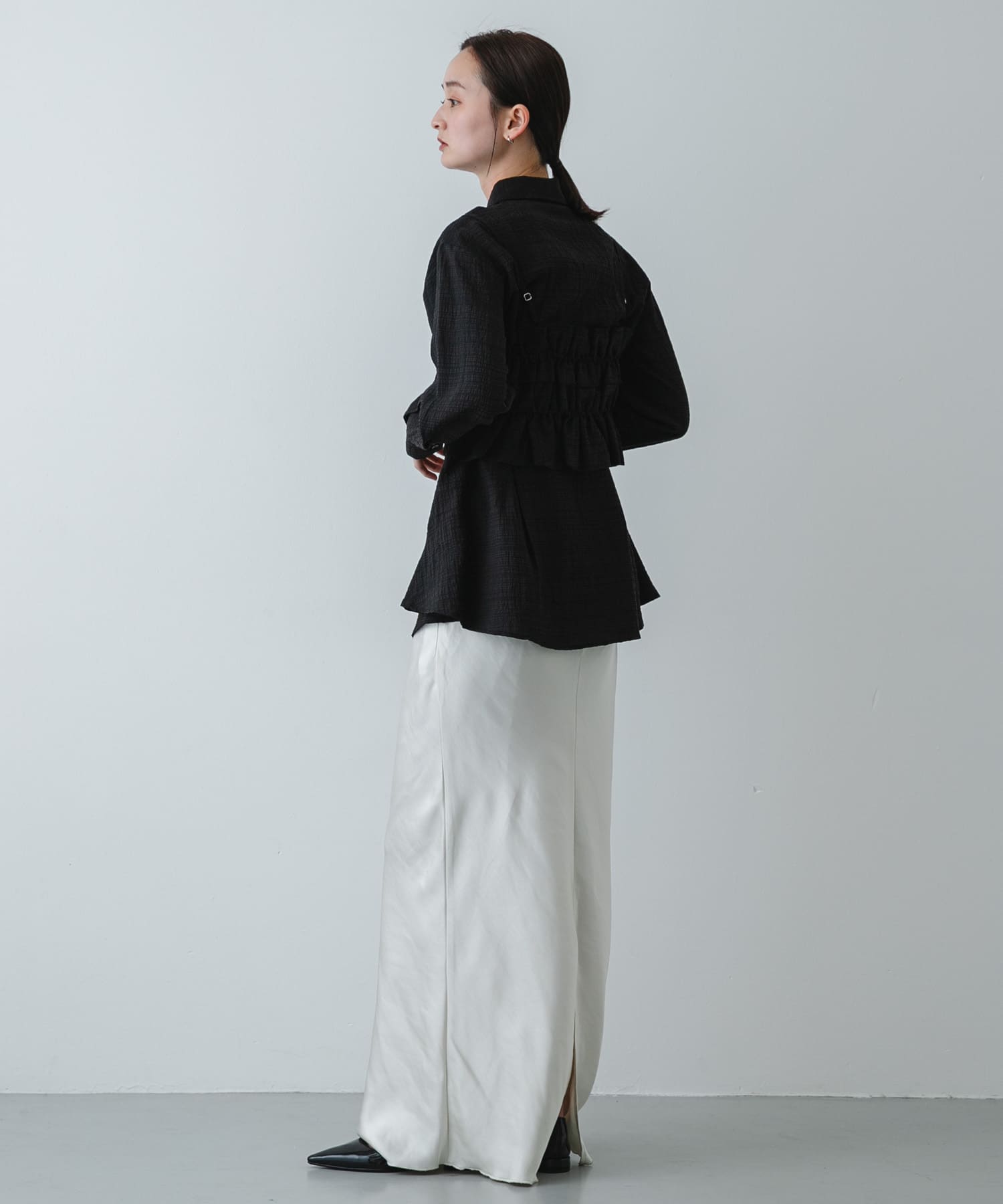 身長 : 169cm サイズ : one