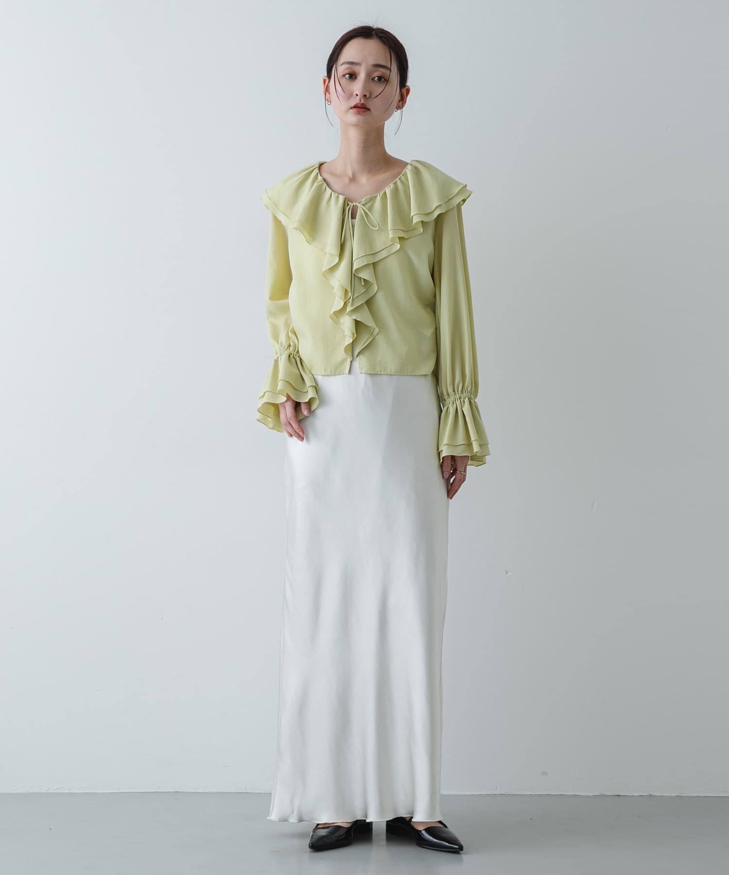 Y.BEIGE