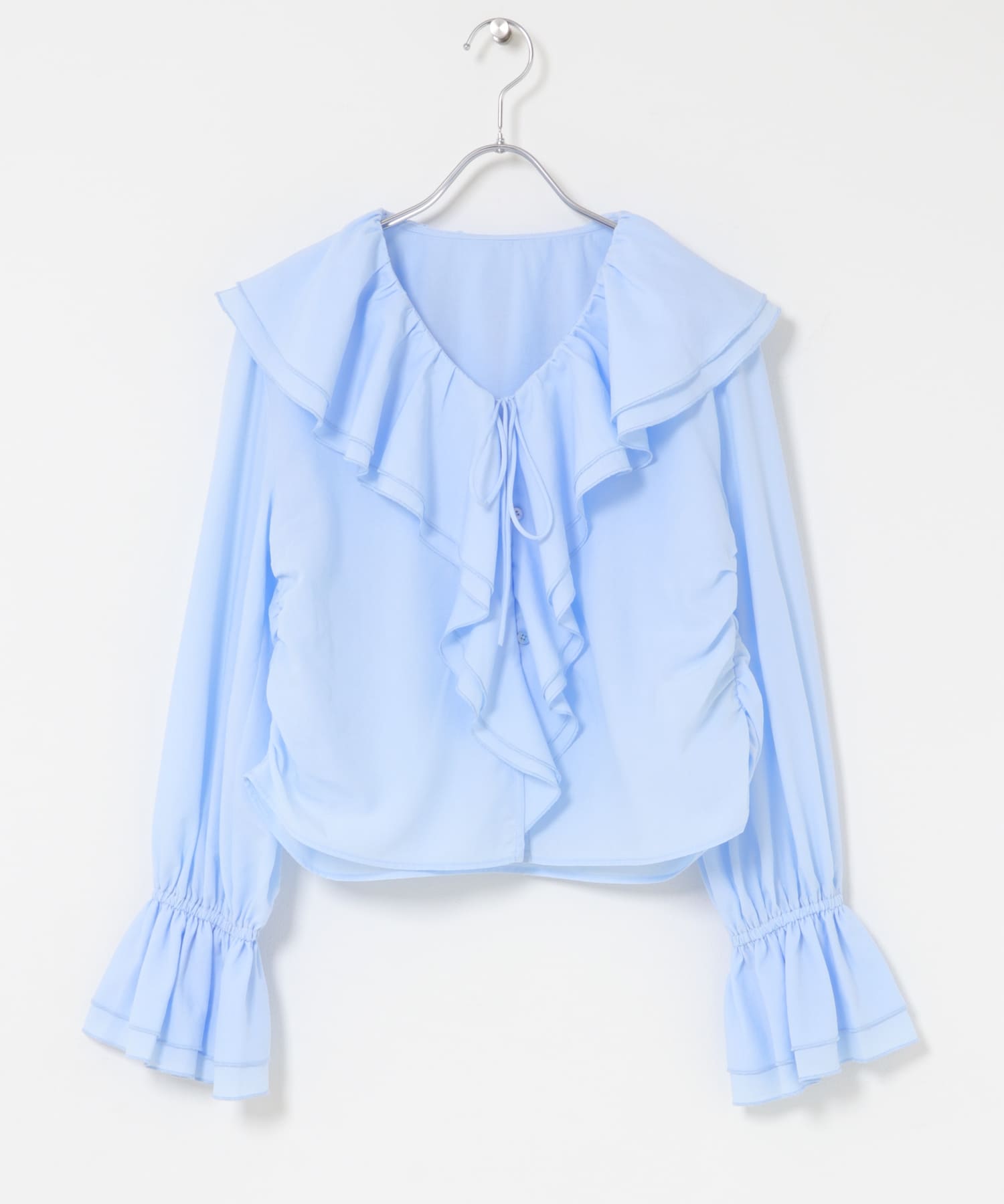 ラッフルブラウス L.BLUE One