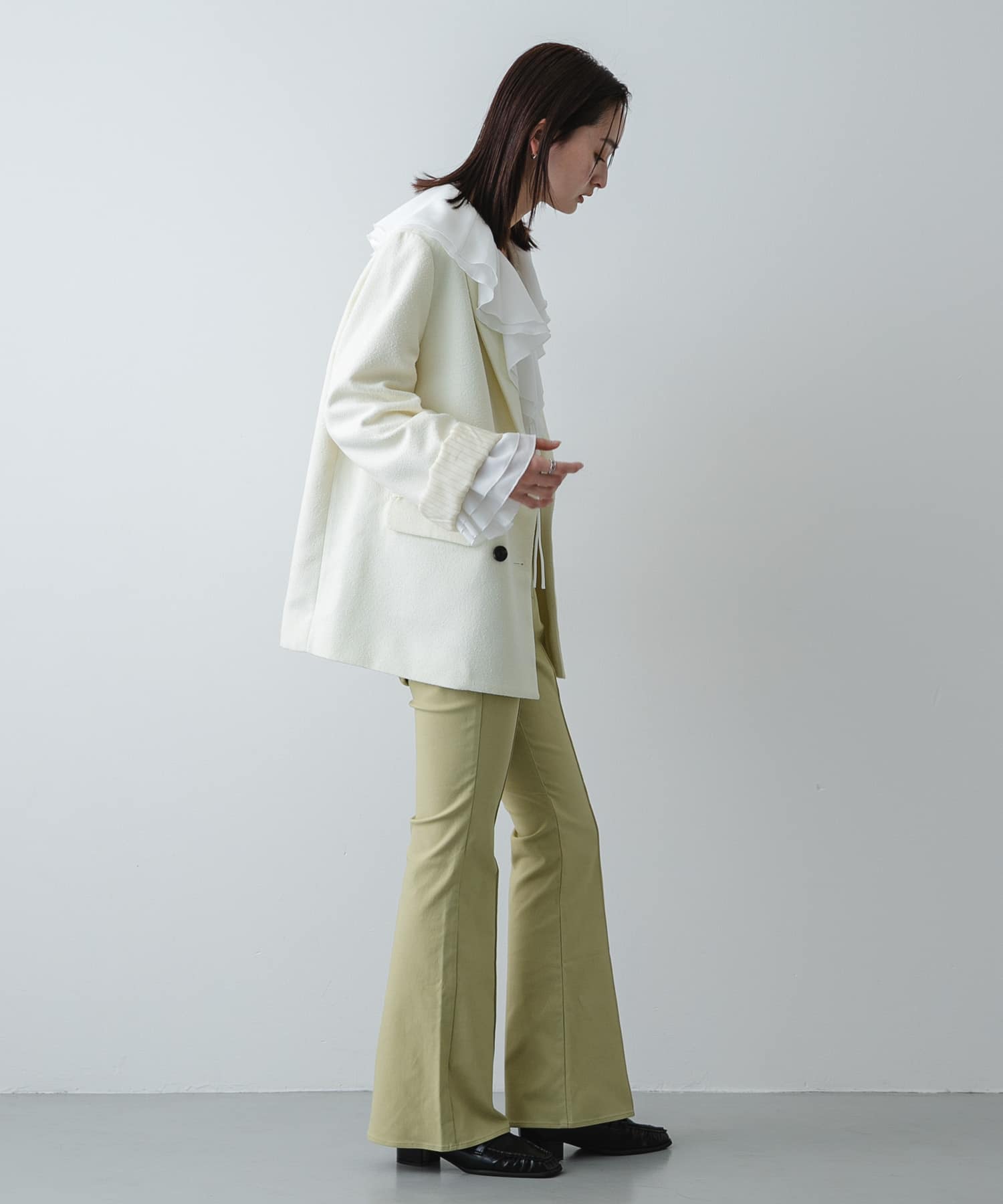 Y.BEIGE