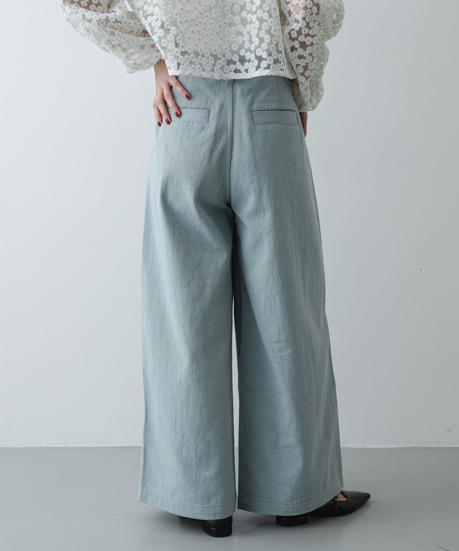 L.INDIGO