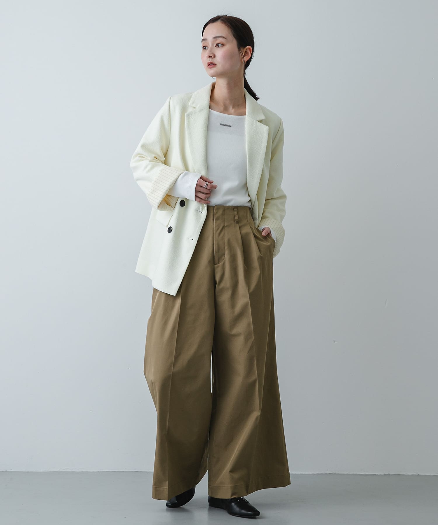 XS/Lサイズ/WEB限定』バギーチノパンツ(XS IVORY): ボトム｜URBAN