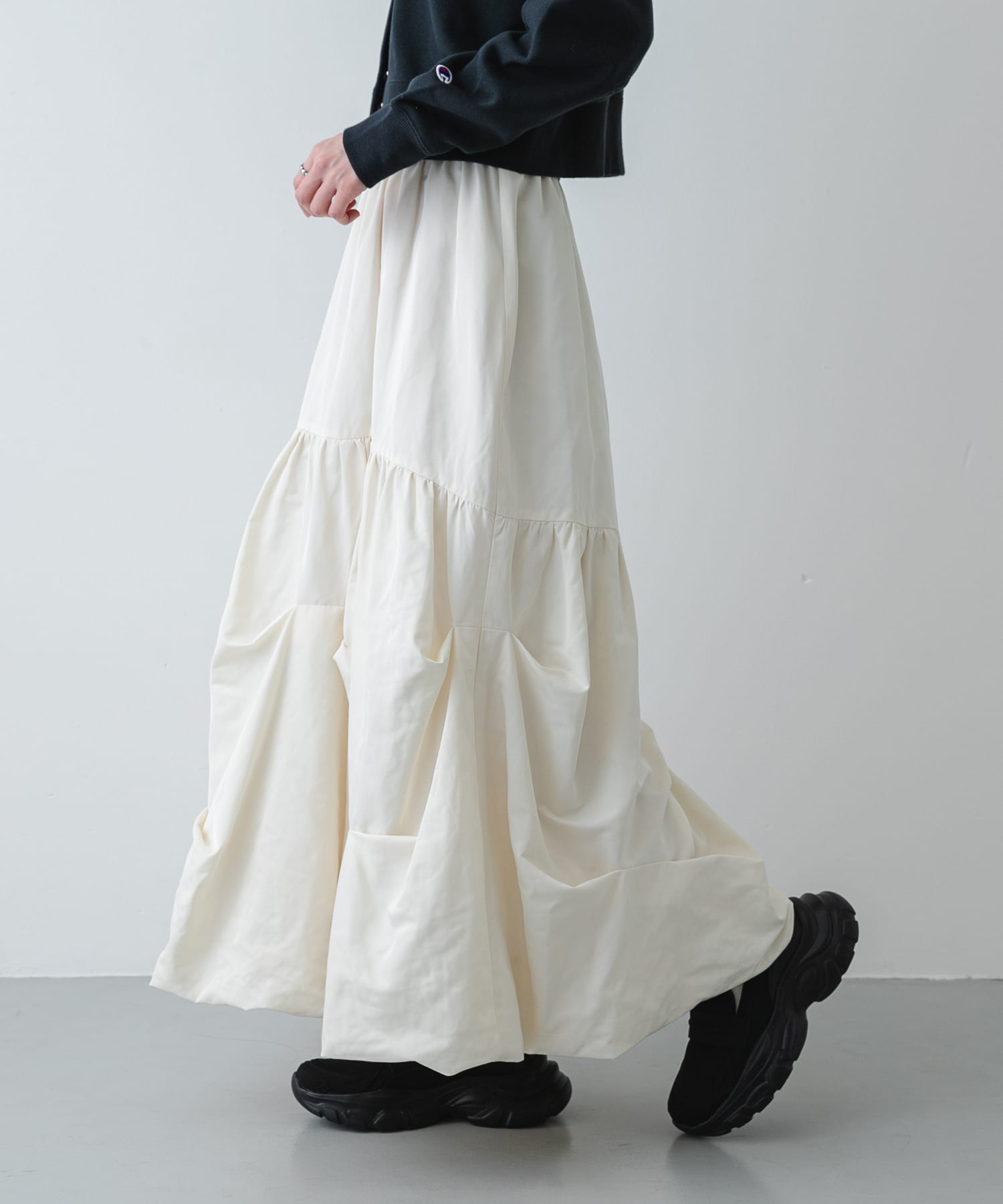 身長：169cm サイズ：one