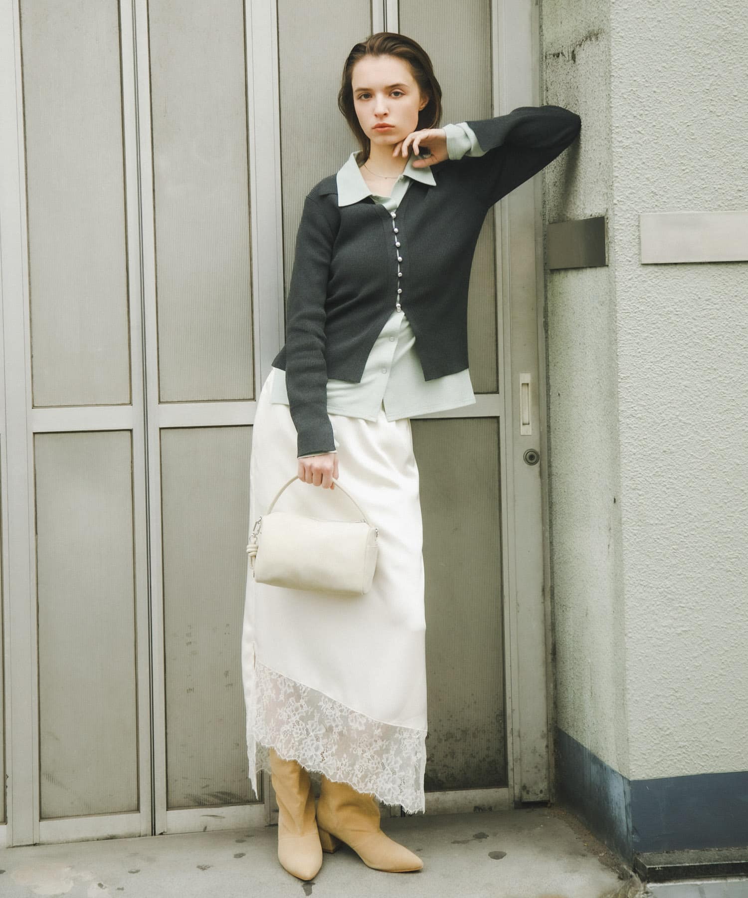 IVORY