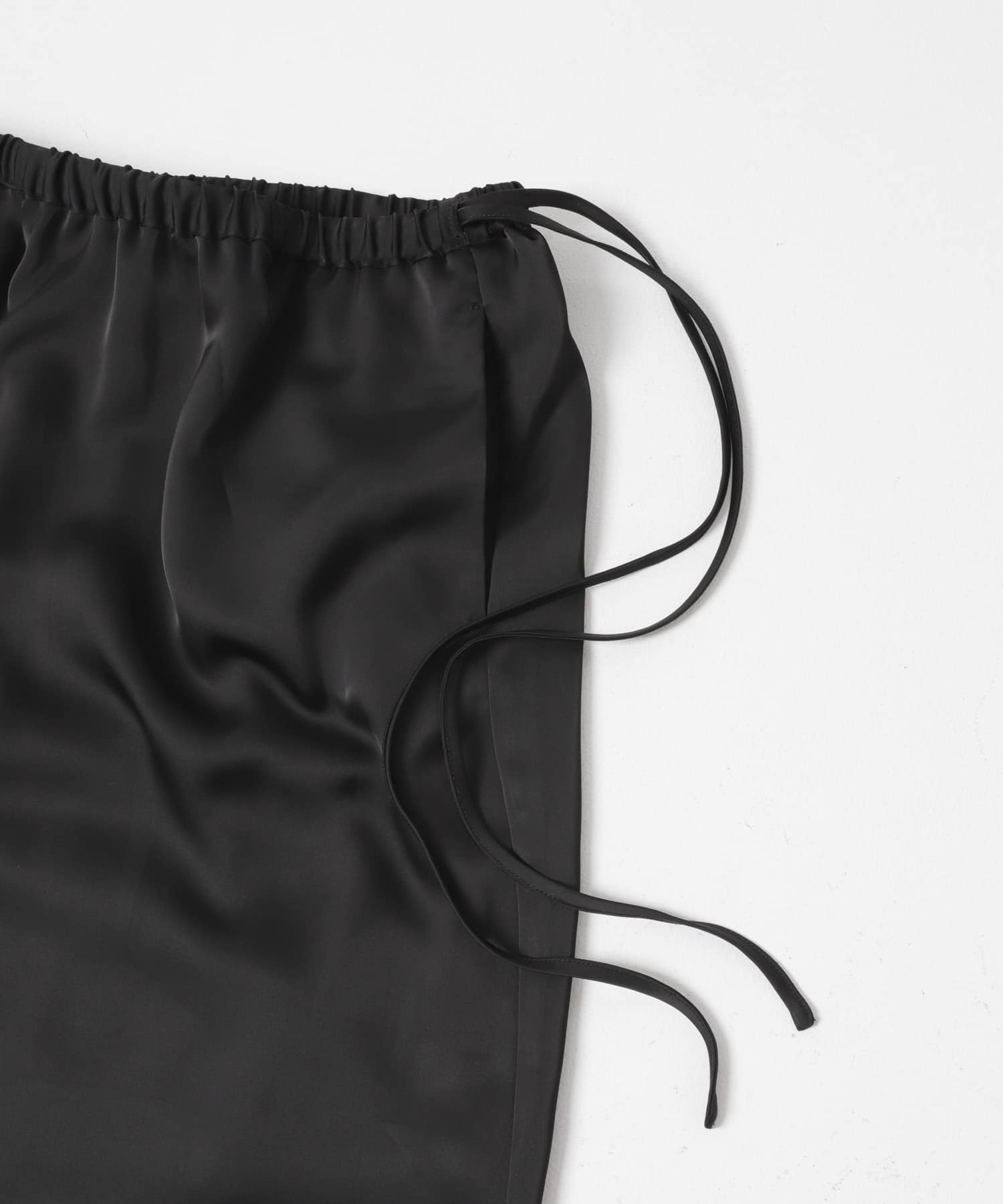 アシメレースヘムスカート BLACK One