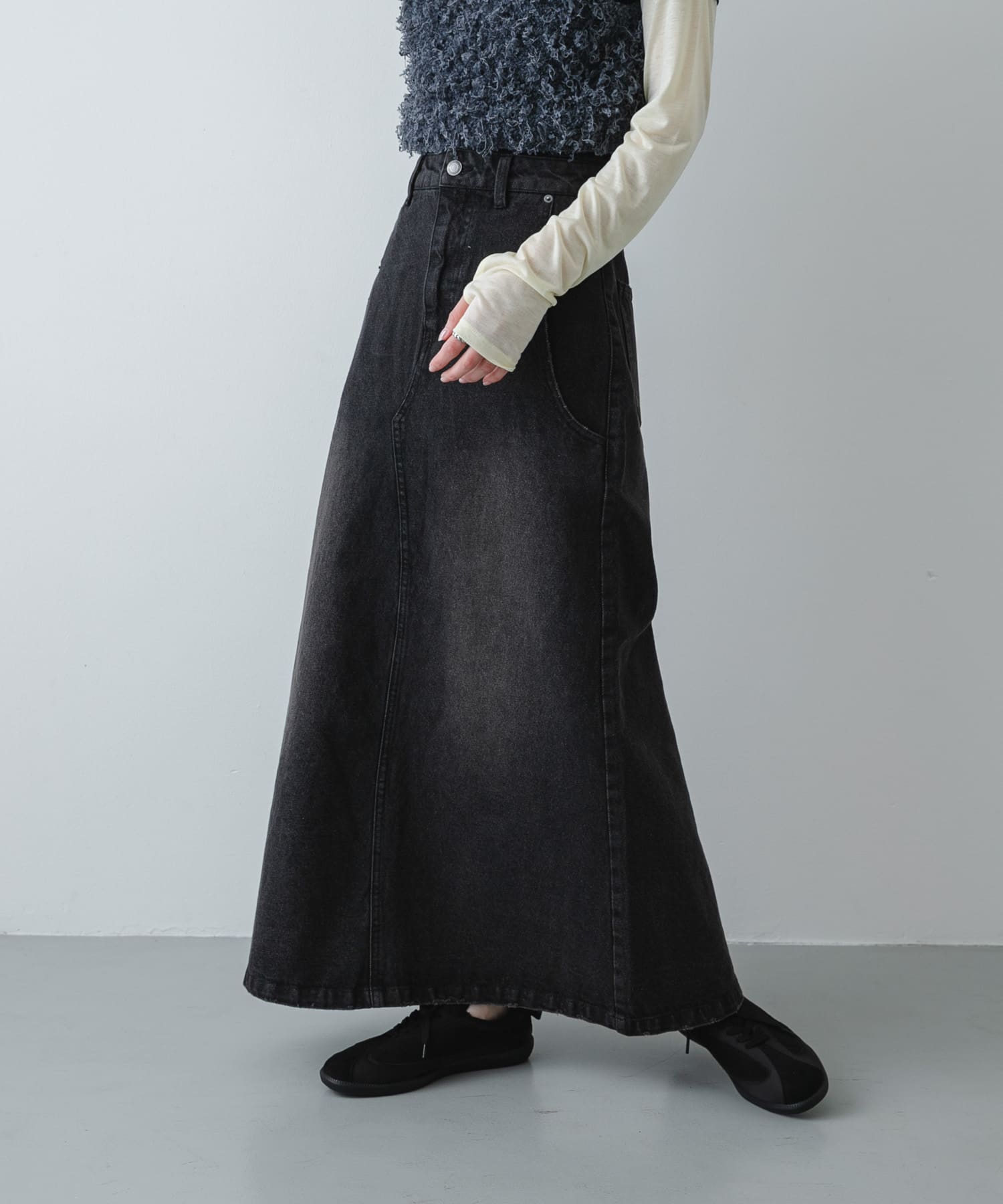 身長 : 169cm サイズ : M