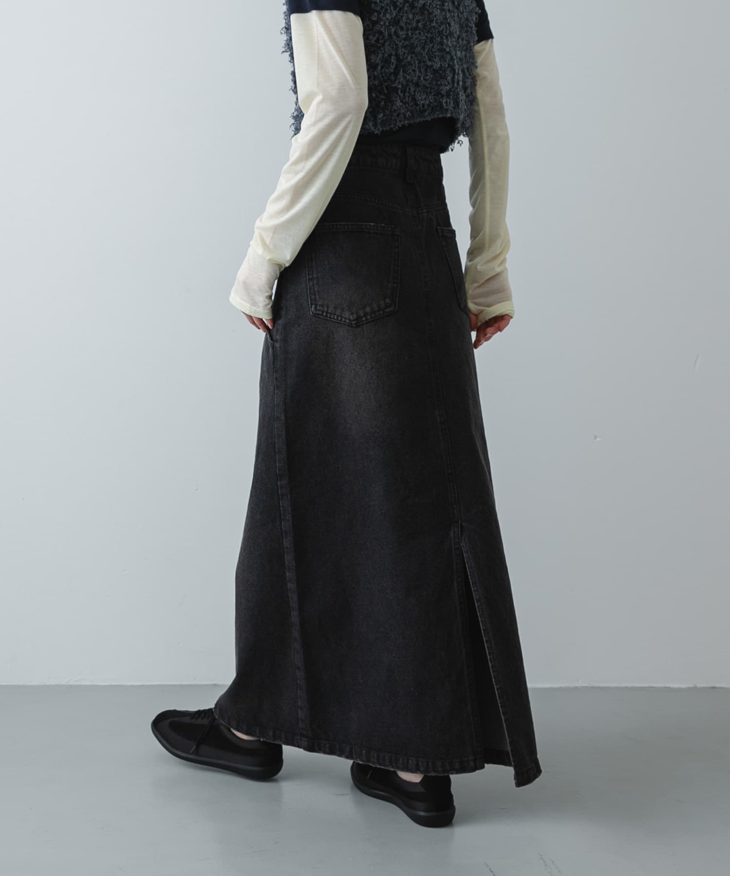 身長 : 169cm サイズ : M