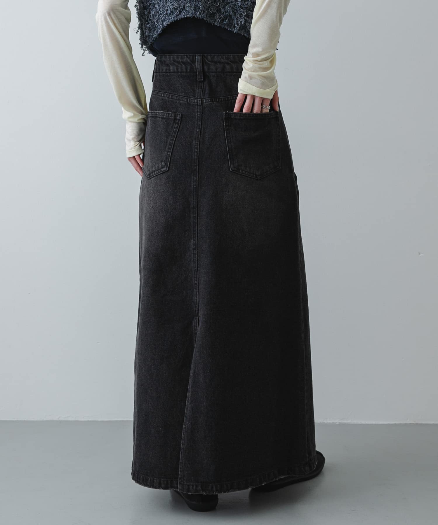 身長 : 169cm サイズ : M