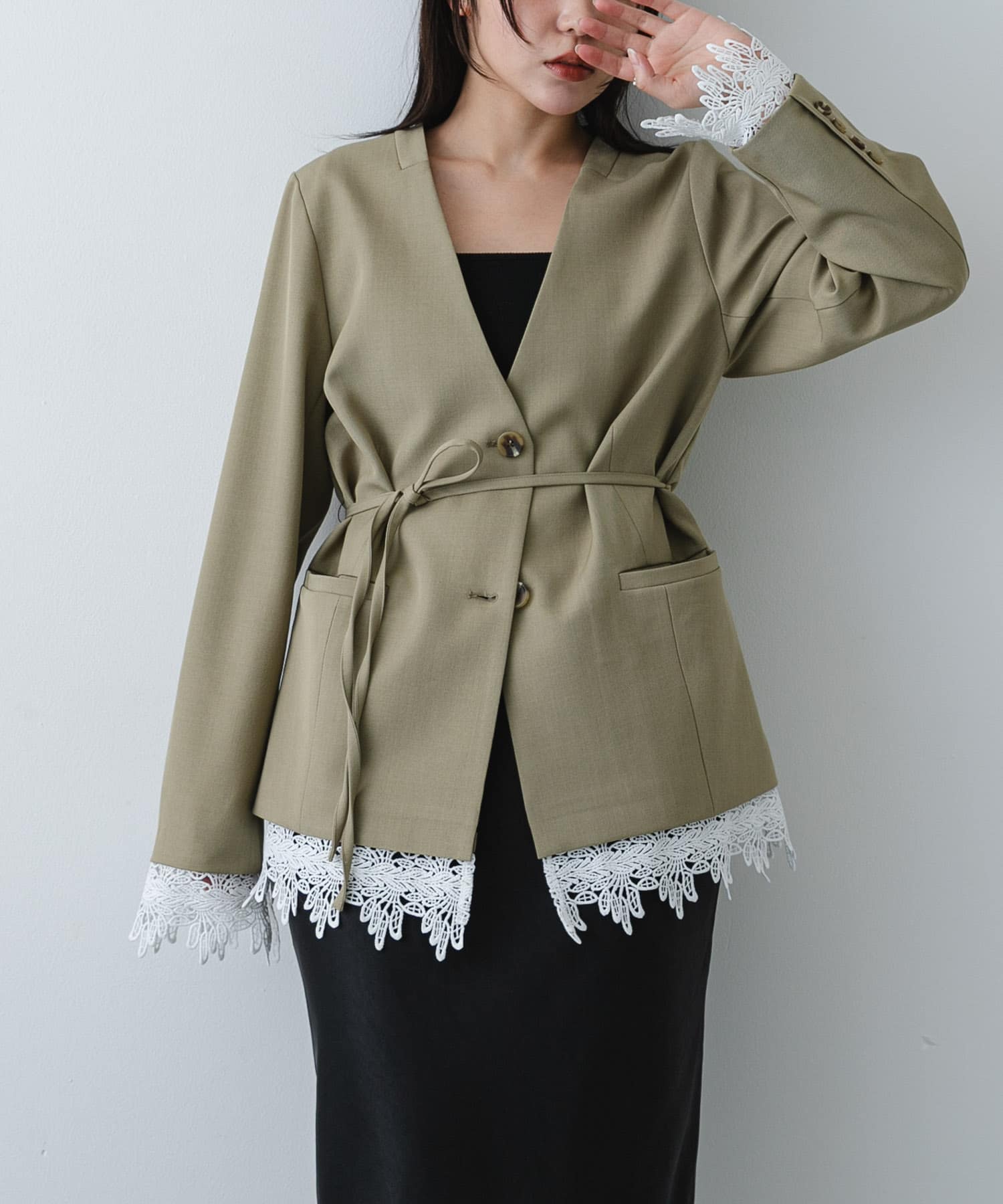 Y.BEIGE