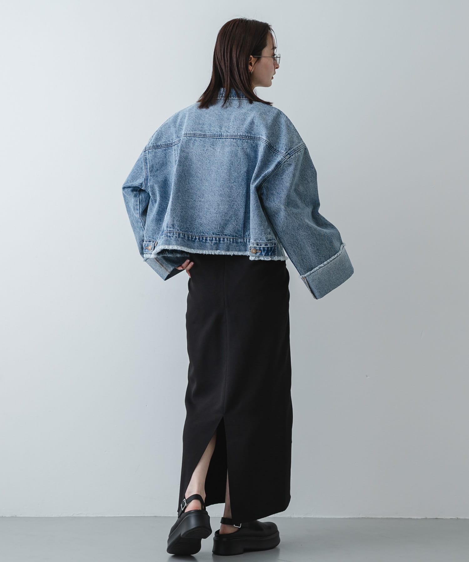 L.INDIGO