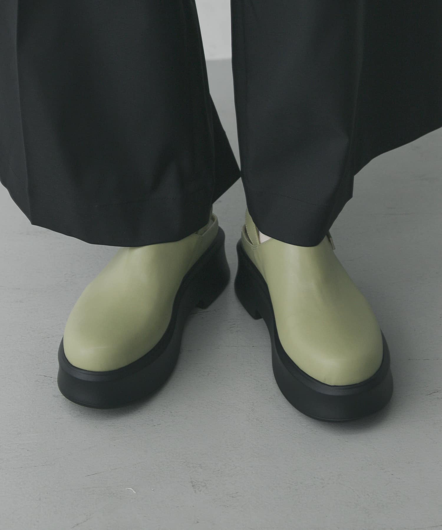 クロッグベルトサボ Y.BEIGE S