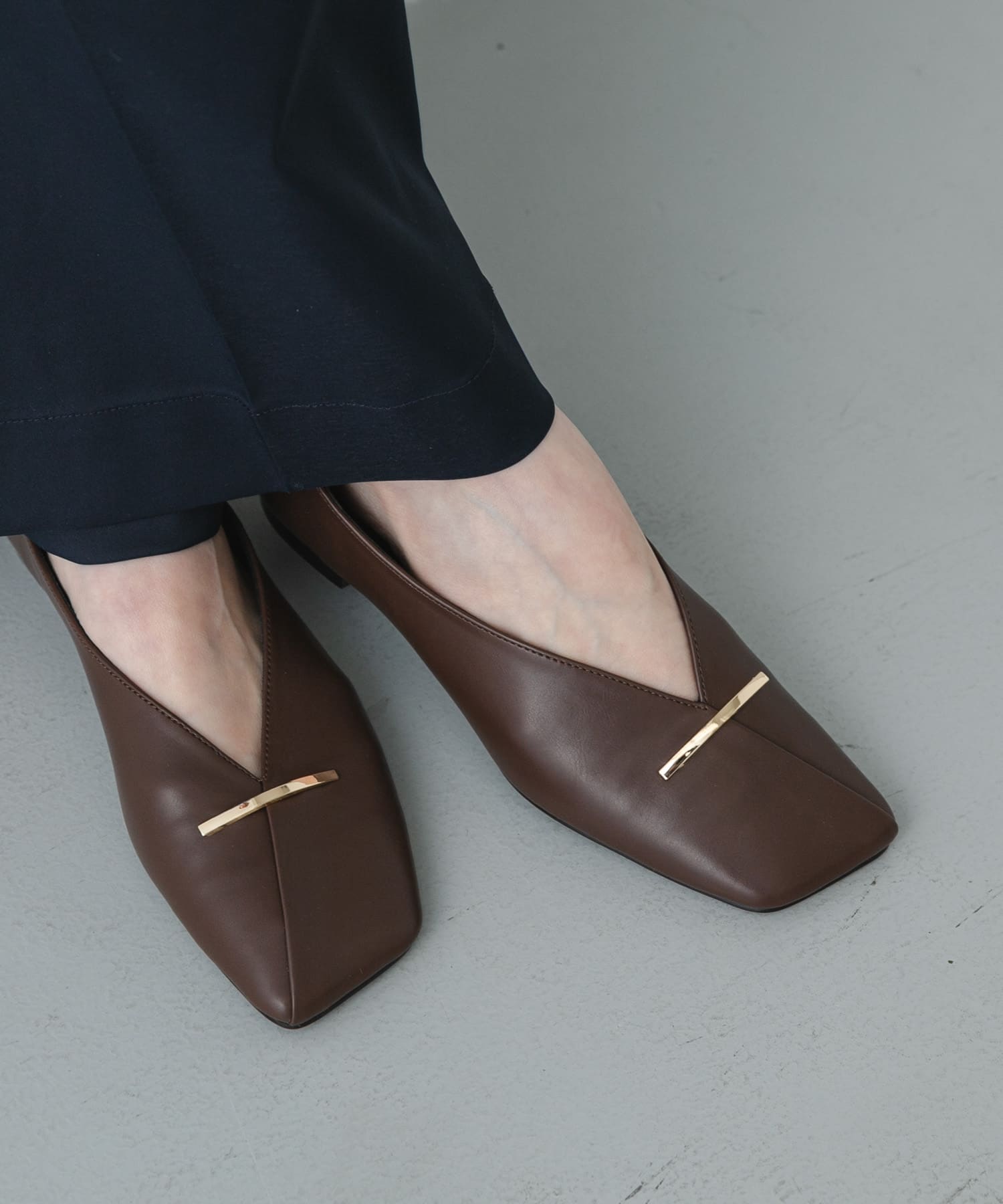 『抗菌』スクエアカットフラットシューズ BROWN S