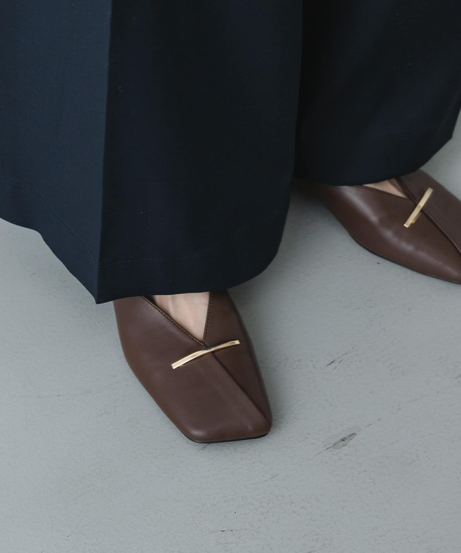 『抗菌』スクエアカットフラットシューズ BROWN S