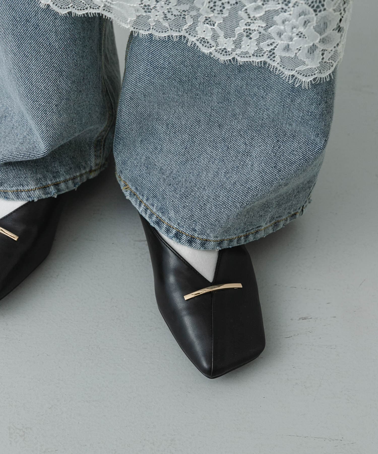 『抗菌』スクエアカットフラットシューズ BLACK S