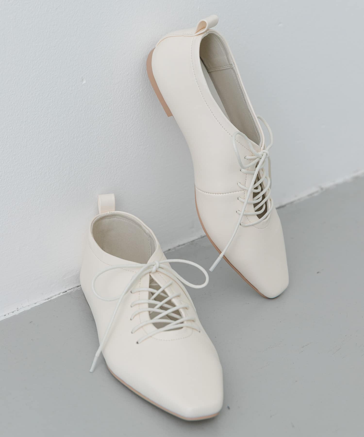 『抗菌』ギャザーレースアップシューズ IVORY S