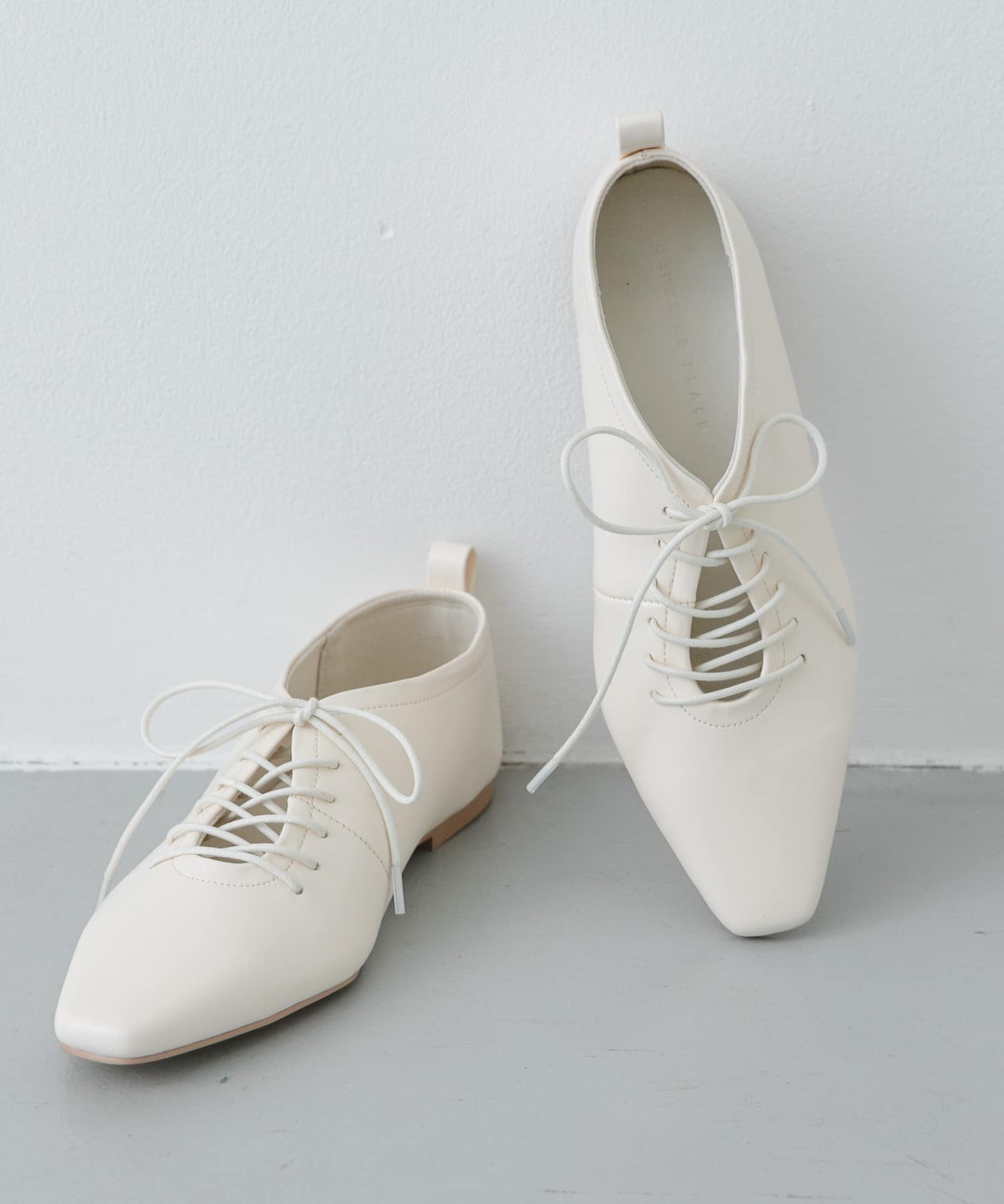 『抗菌』ギャザーレースアップシューズ IVORY S