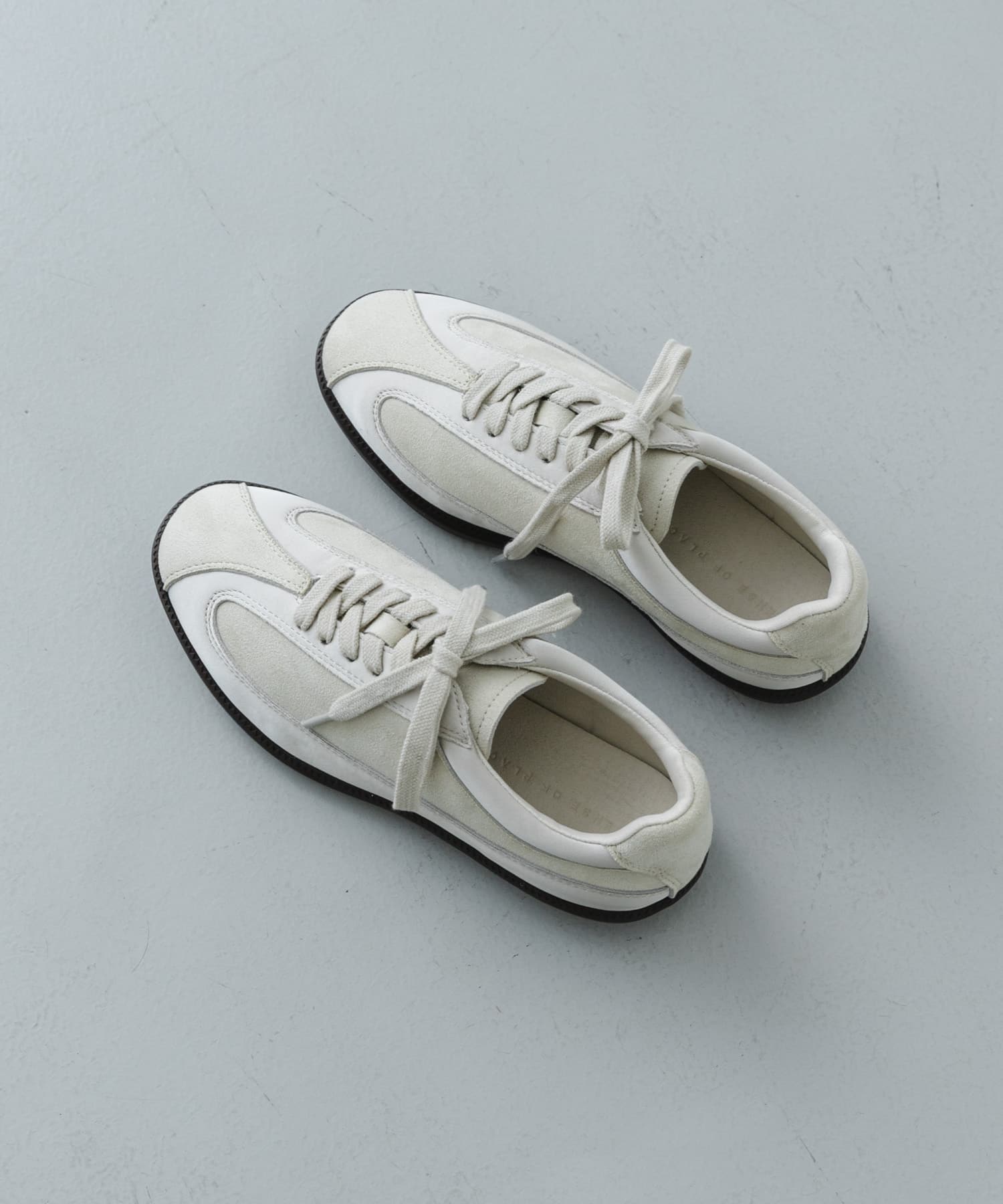 『抗菌/消臭』コンビジャーマントレーナースニーカー IVORY M